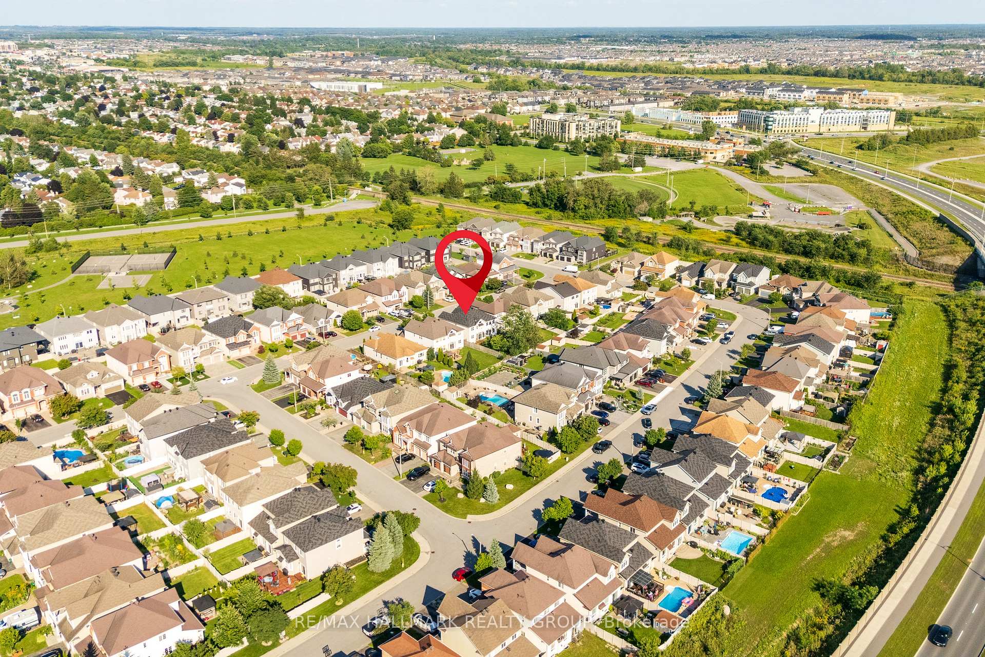 Photo 57 of 593 Anjana Circle, Ottawa, Barrhaven - Cedargrove/Fraserdale — HOMEH