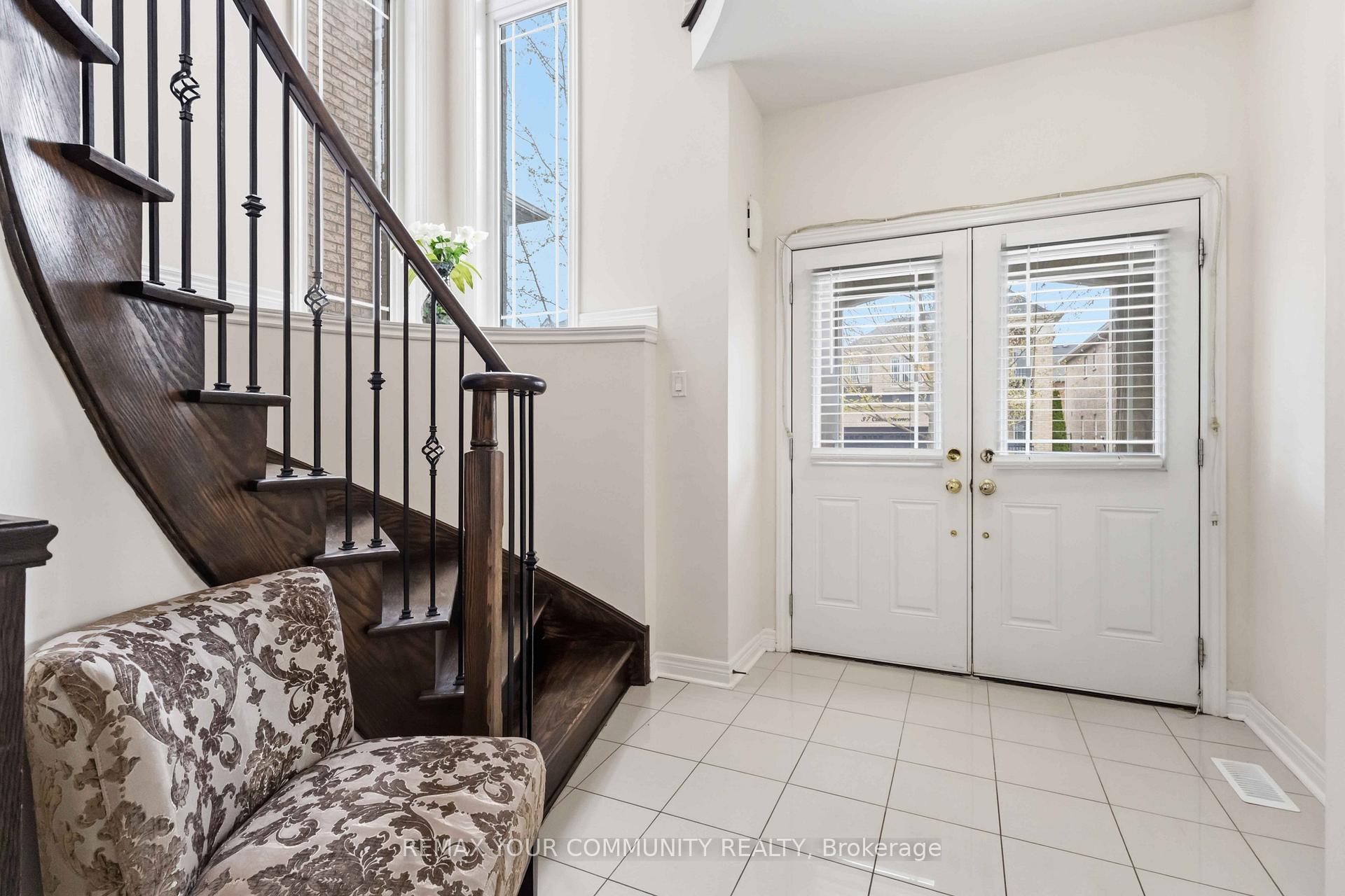 Photo 6 of 28 Cater Avenue, Ajax, Northeast Ajax — HOMEH