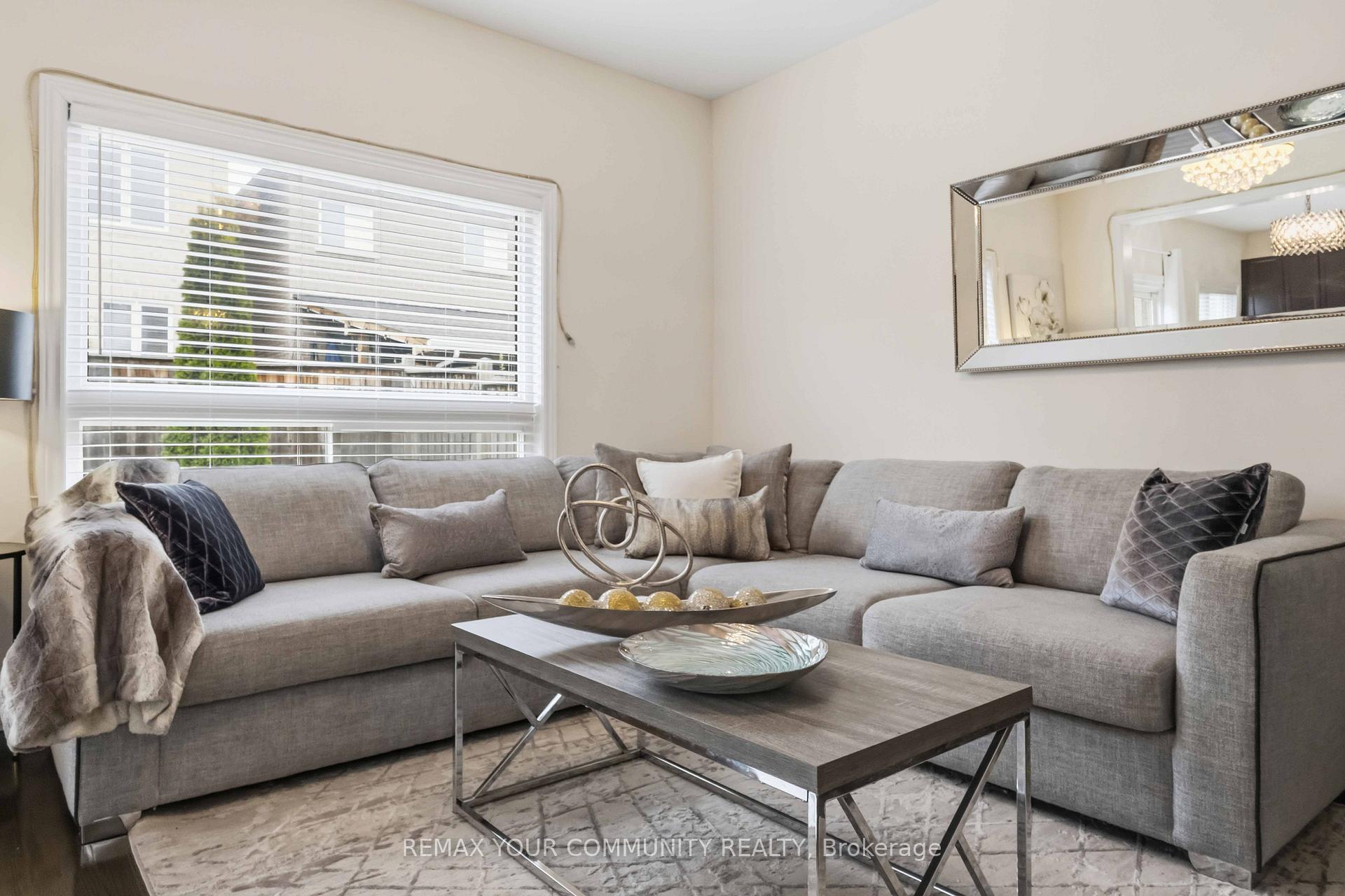 Photo 17 of 28 Cater Avenue, Ajax, Northeast Ajax — HOMEH