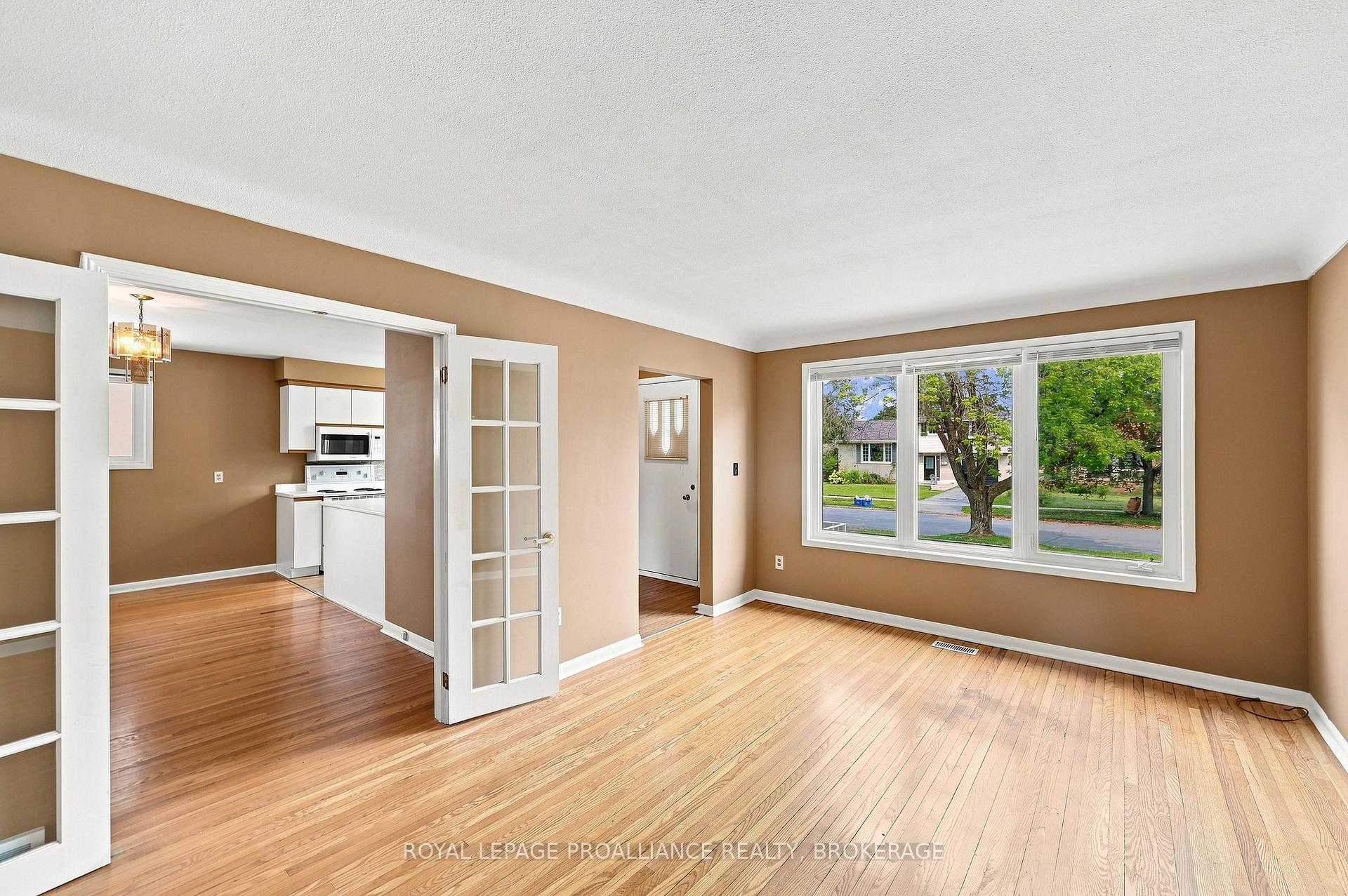 Photo 15 of 30 Mulcaster Street, Kingston, Central City West — HOMEH