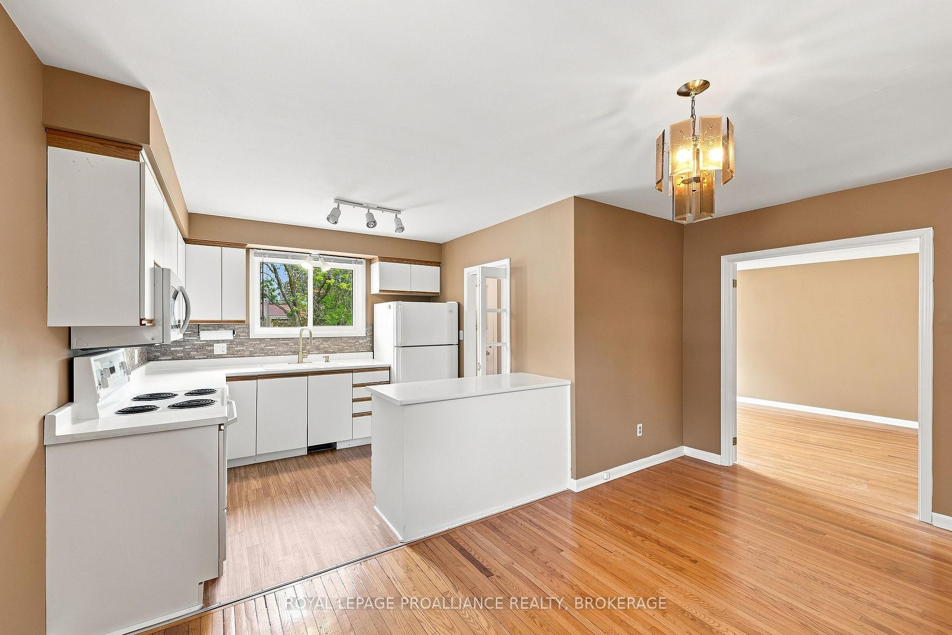 Photo 18 of 30 Mulcaster Street, Kingston, Central City West — HOMEH