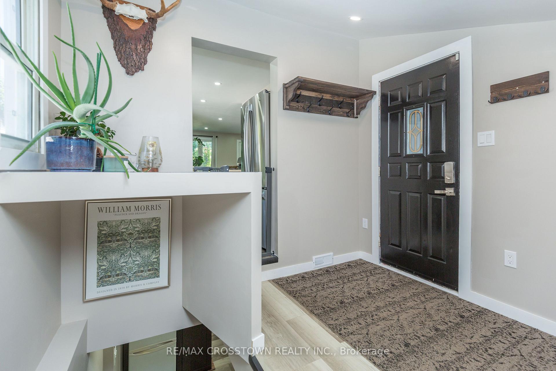 Photo 10 of 281 Elizabeth Street, Midland — HOMEH