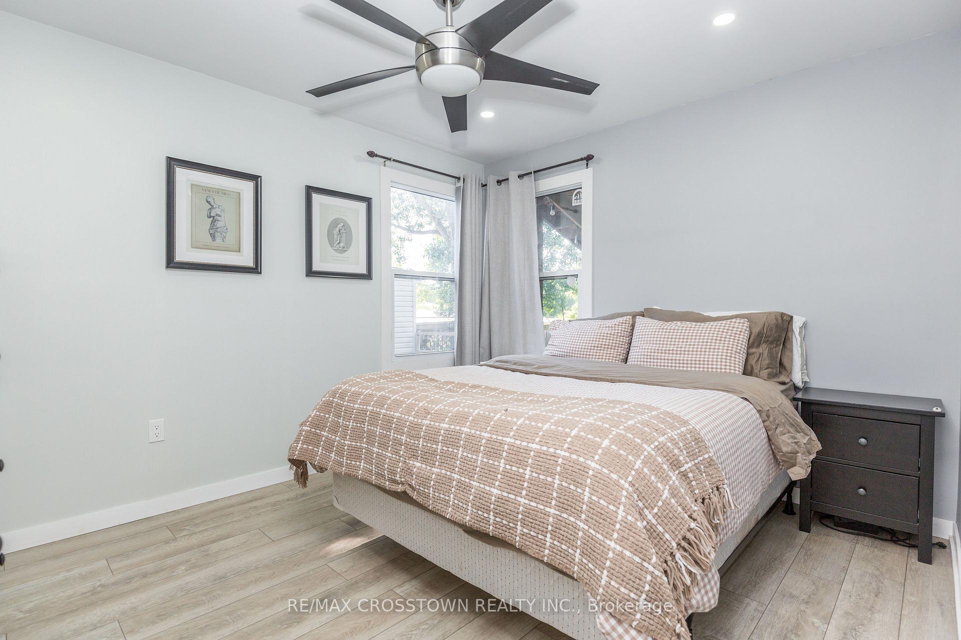 Photo 11 of 281 Elizabeth Street, Midland — HOMEH