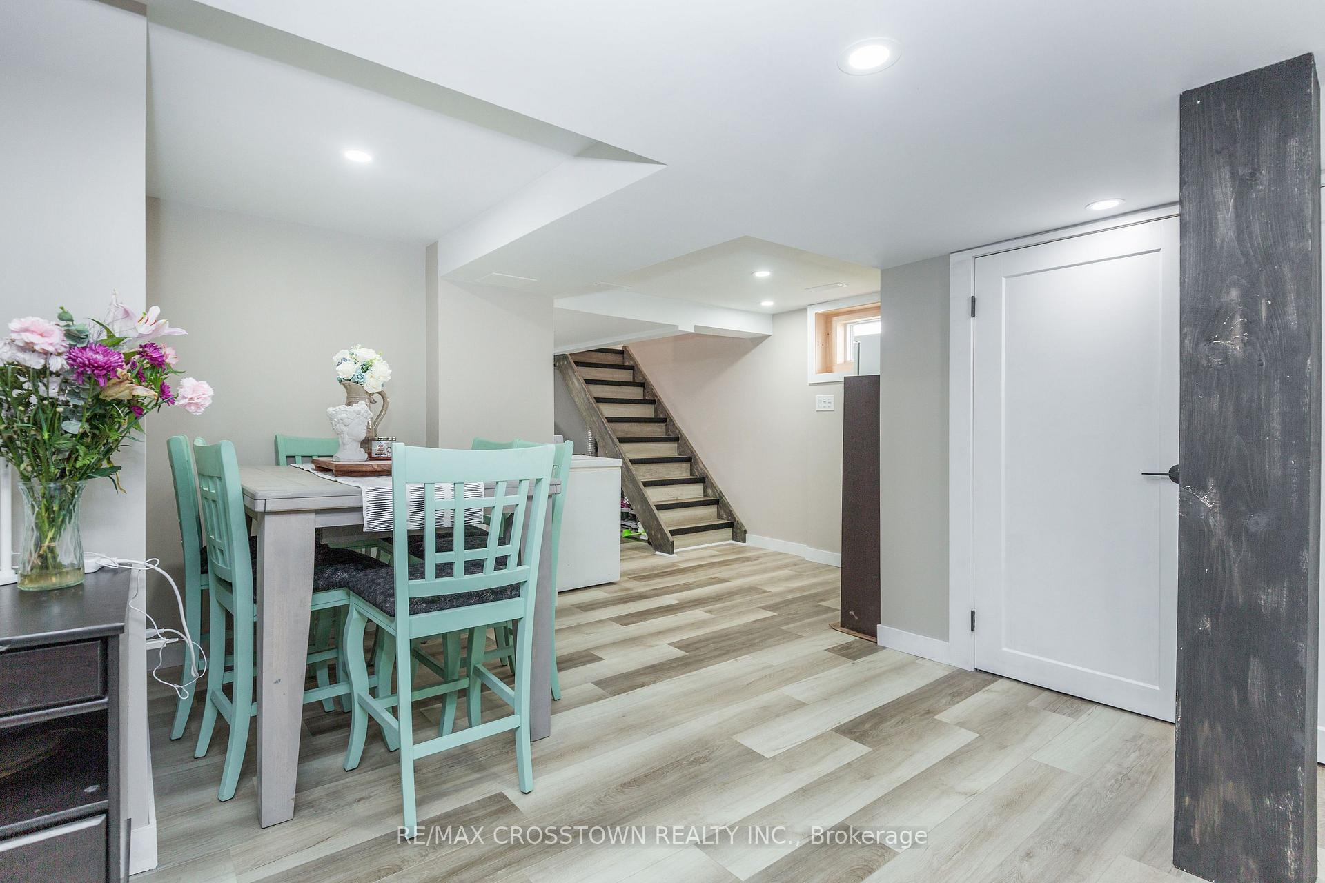 Photo 18 of 281 Elizabeth Street, Midland — HOMEH