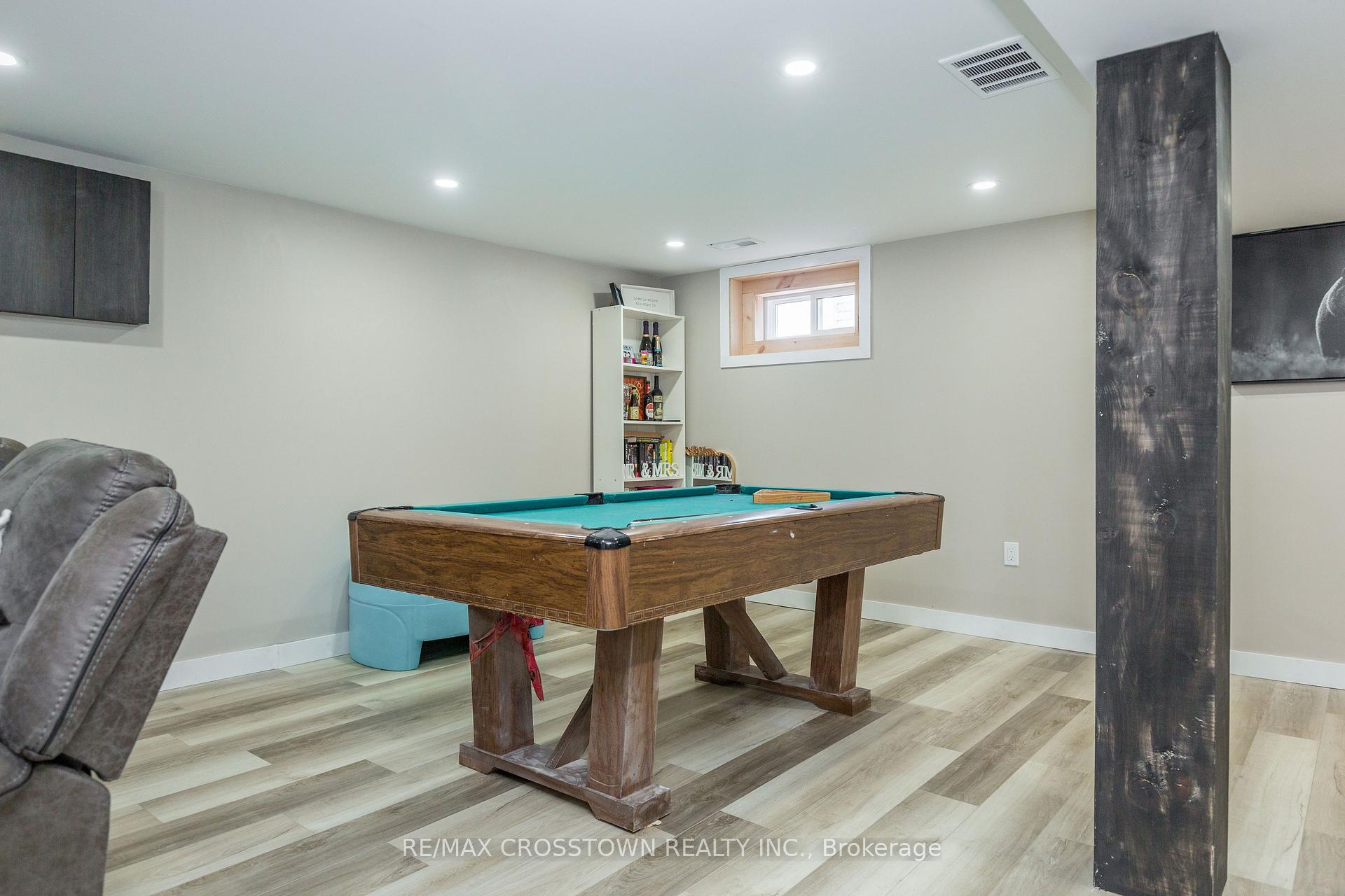 Photo 20 of 281 Elizabeth Street, Midland — HOMEH