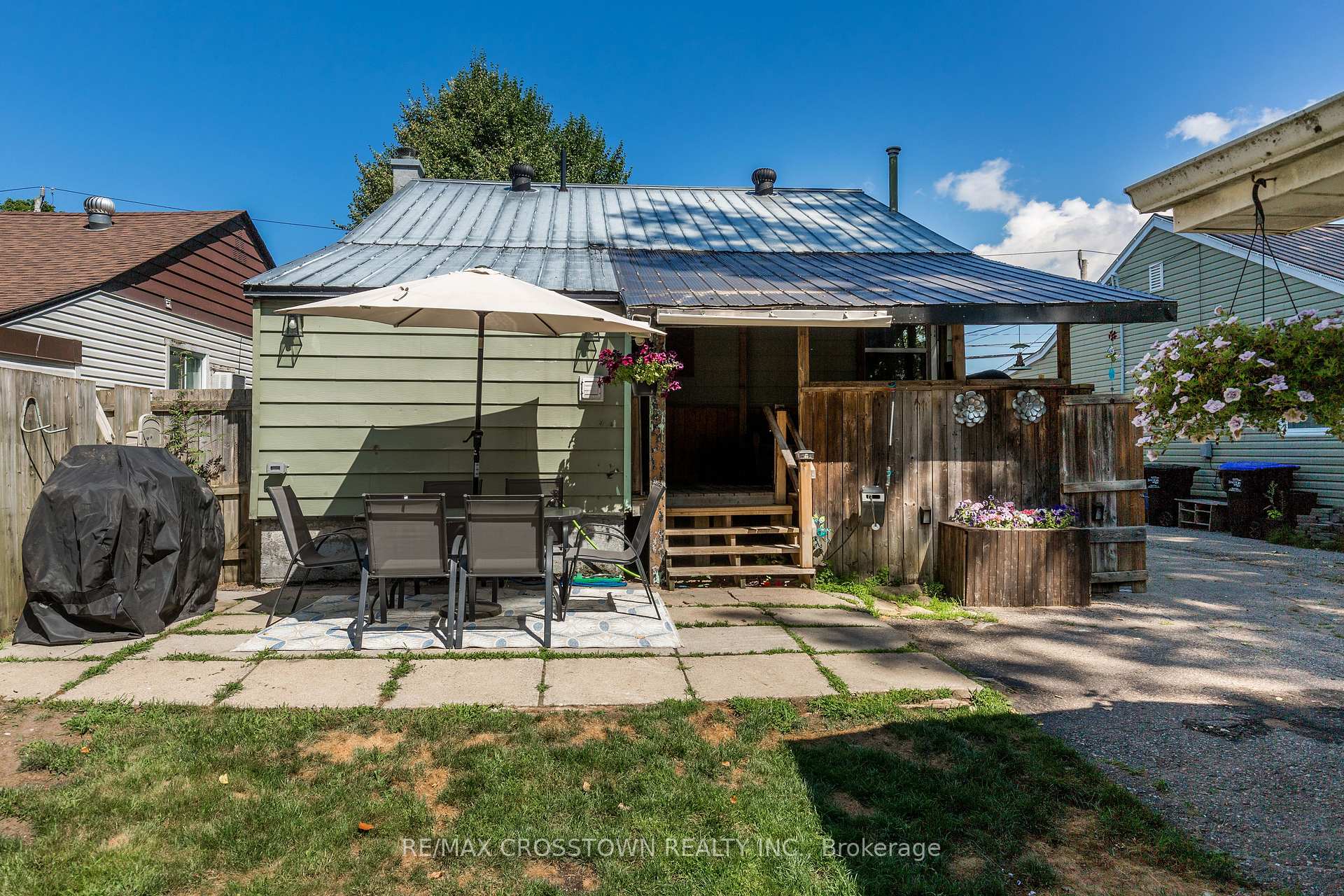 Photo 27 of 281 Elizabeth Street, Midland — HOMEH