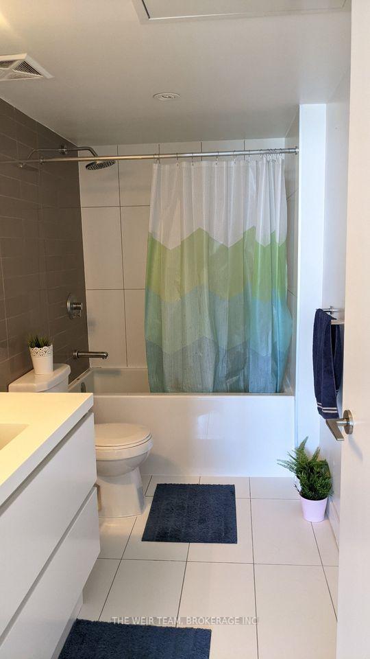 Photo 6 of Unit 3109, 75 Queens Wharf Road, Toronto, Waterfront Communities — HOMEH