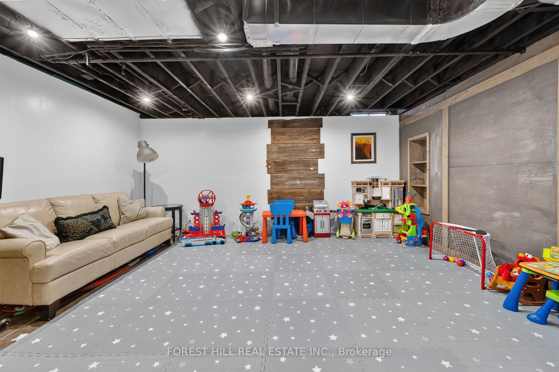Photo 28 of 1 Teahouse Road, Vaughan, East Woodbridge — HOMEH