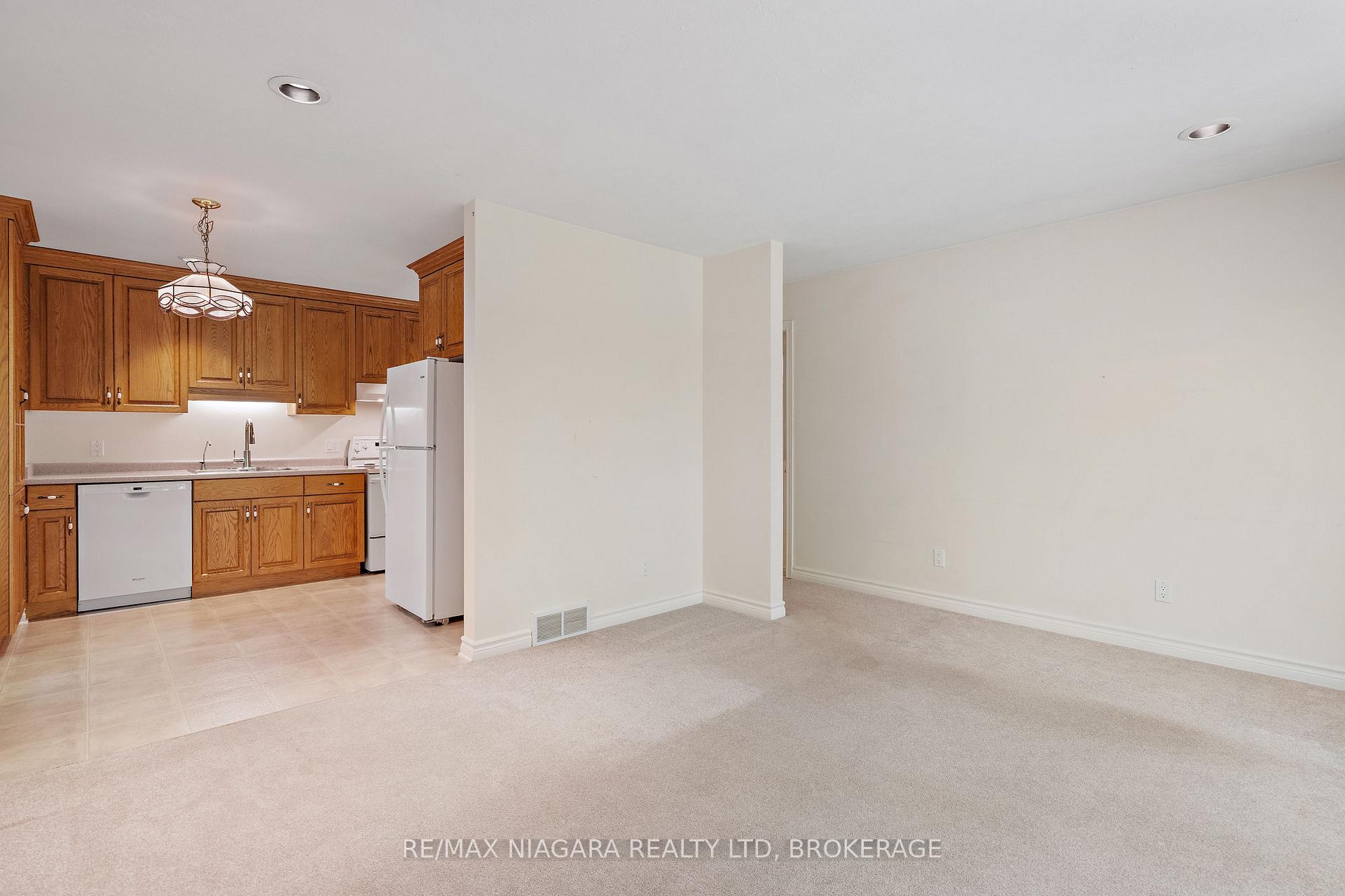 Photo 44 of 3908 Carolynn Court, Lincoln, Lincoln-Jordan/Vineland — HOMEH