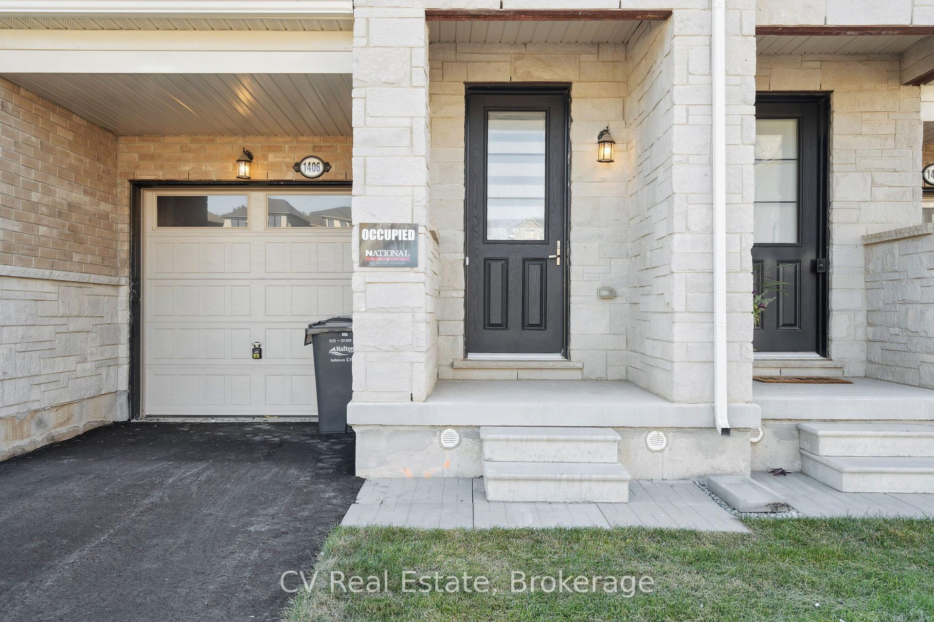 Photo 5 of 1406 Almonte Drive, Burlington, Tyandaga — HOMEH