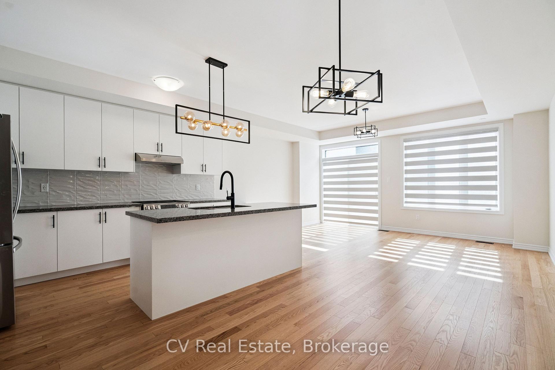 Photo 6 of 1406 Almonte Drive, Burlington, Tyandaga — HOMEH