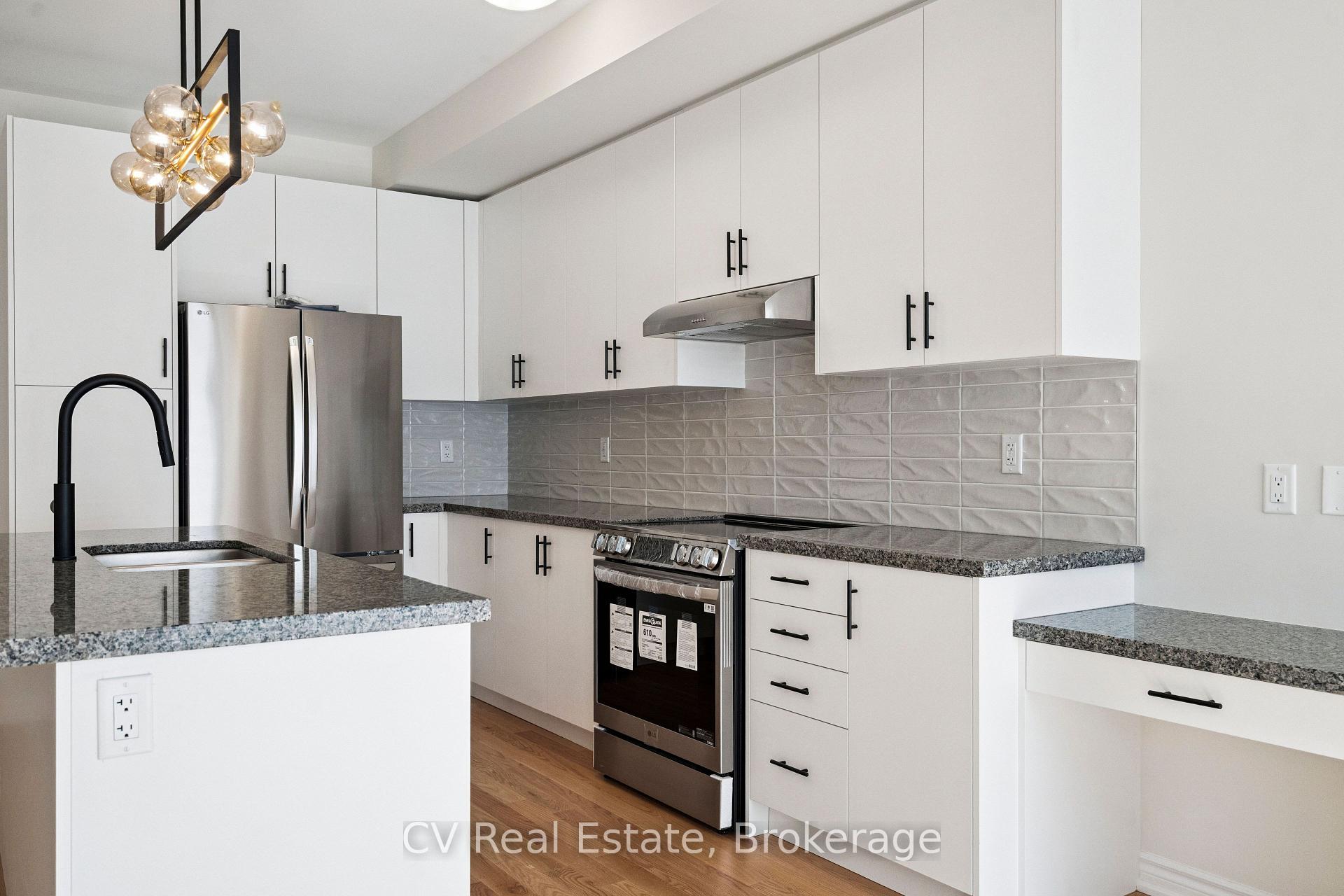 Photo 11 of 1406 Almonte Drive, Burlington, Tyandaga — HOMEH