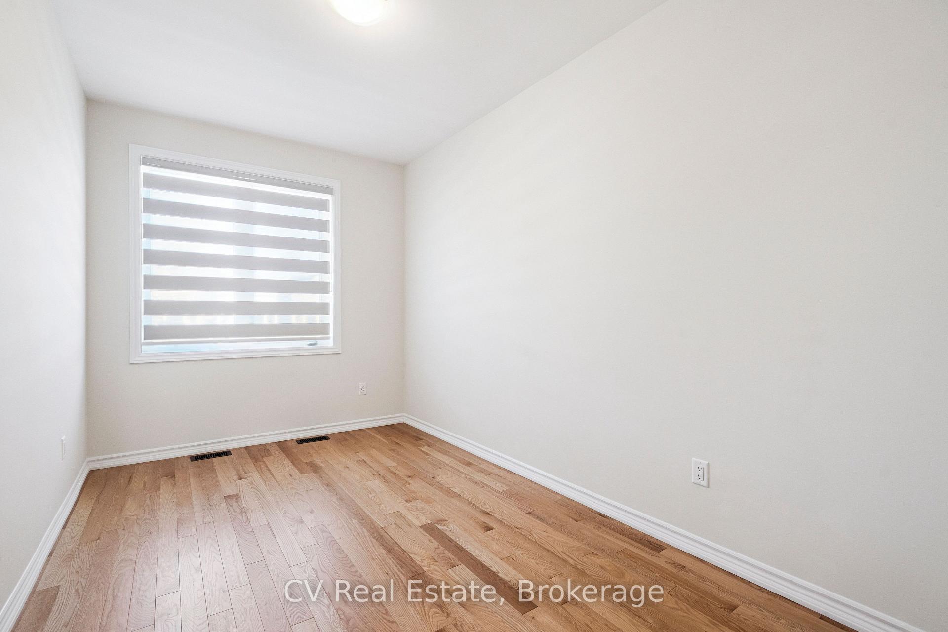 Photo 15 of 1406 Almonte Drive, Burlington, Tyandaga — HOMEH
