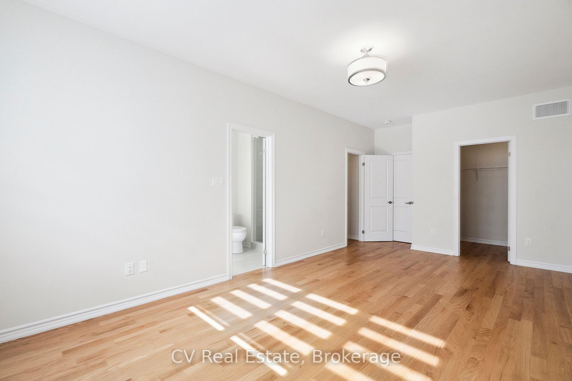 Photo 24 of 1406 Almonte Drive, Burlington, Tyandaga — HOMEH