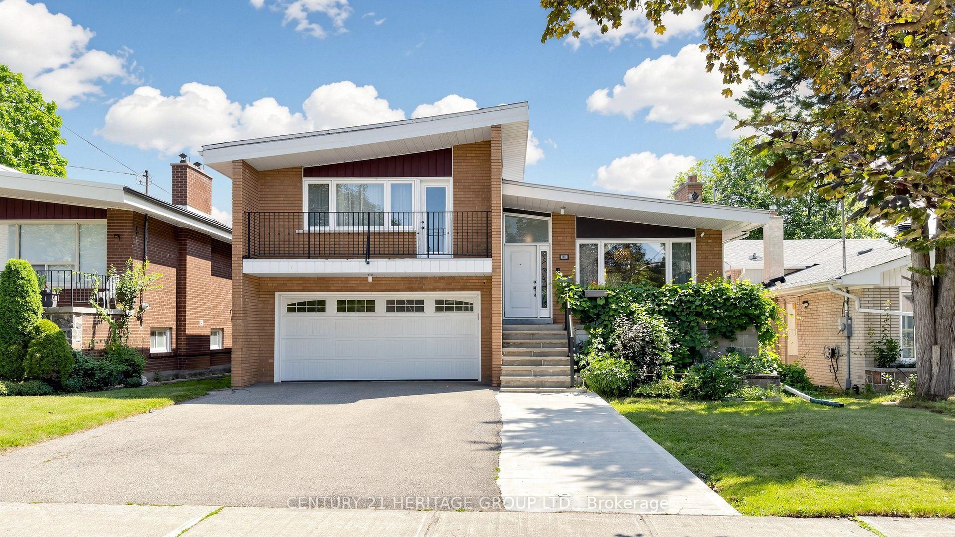 Photo 2 of 33 Tollerton Avenue, North York, Bayview Woods-Steeles — HOMEH