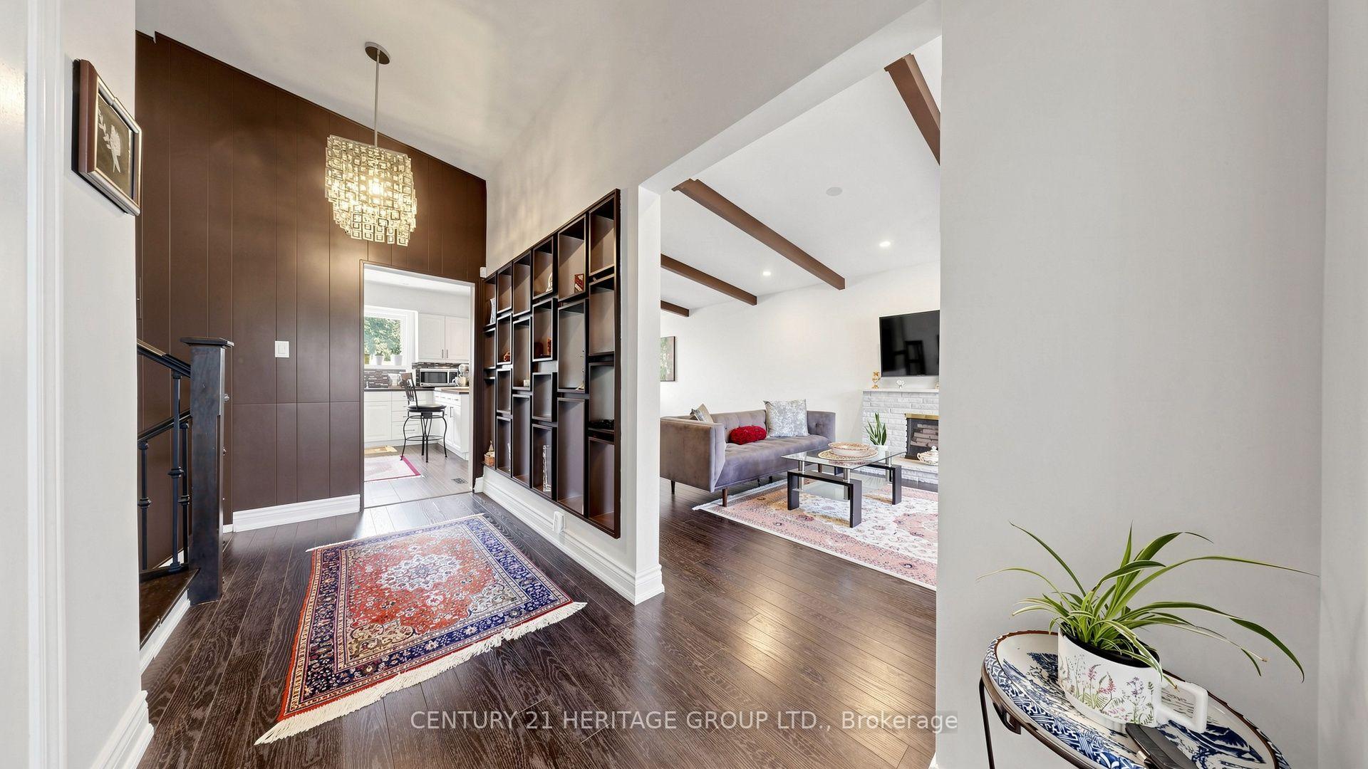 Photo 6 of 33 Tollerton Avenue, North York, Bayview Woods-Steeles — HOMEH