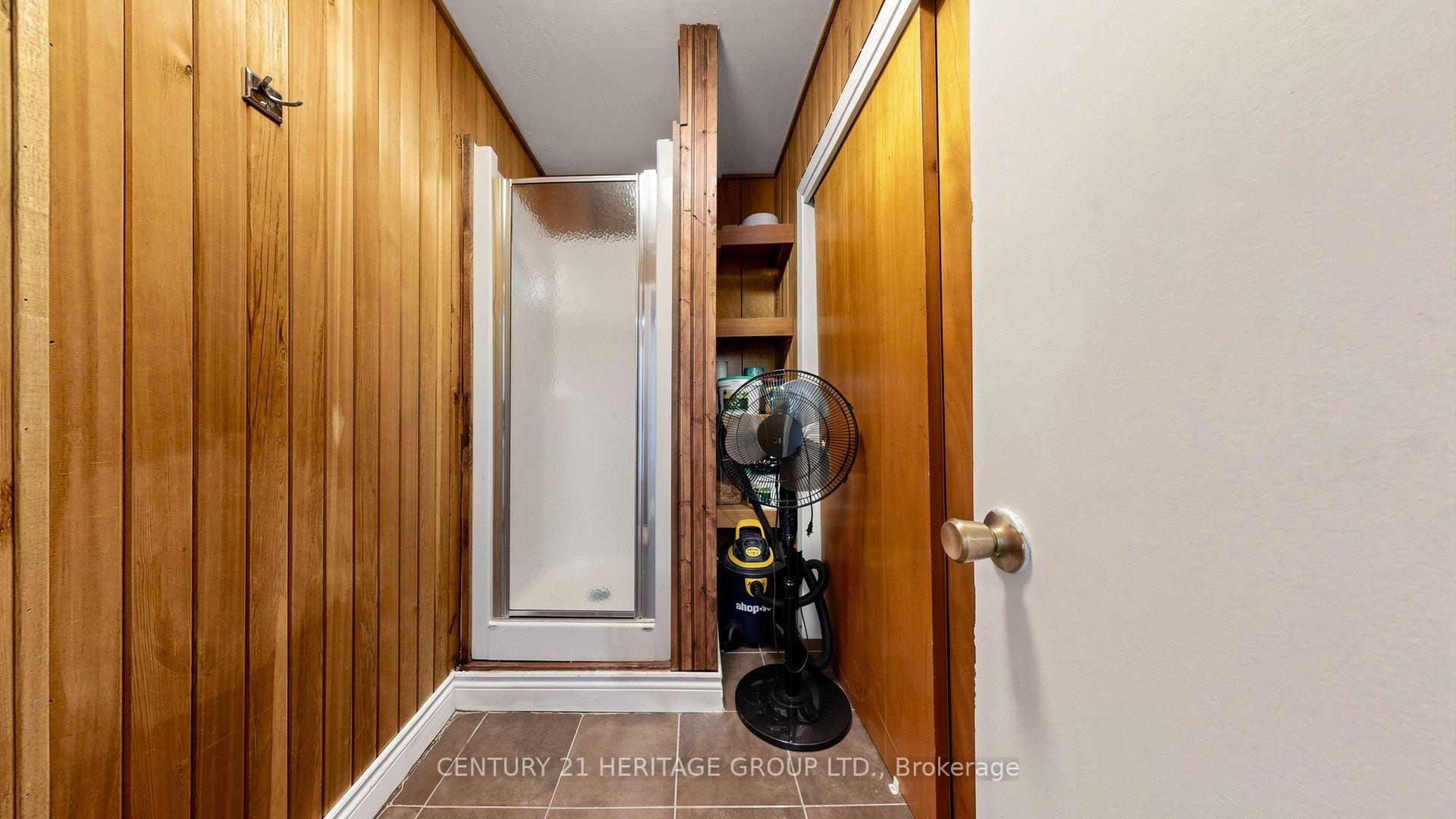 Photo 35 of 33 Tollerton Avenue, North York, Bayview Woods-Steeles — HOMEH