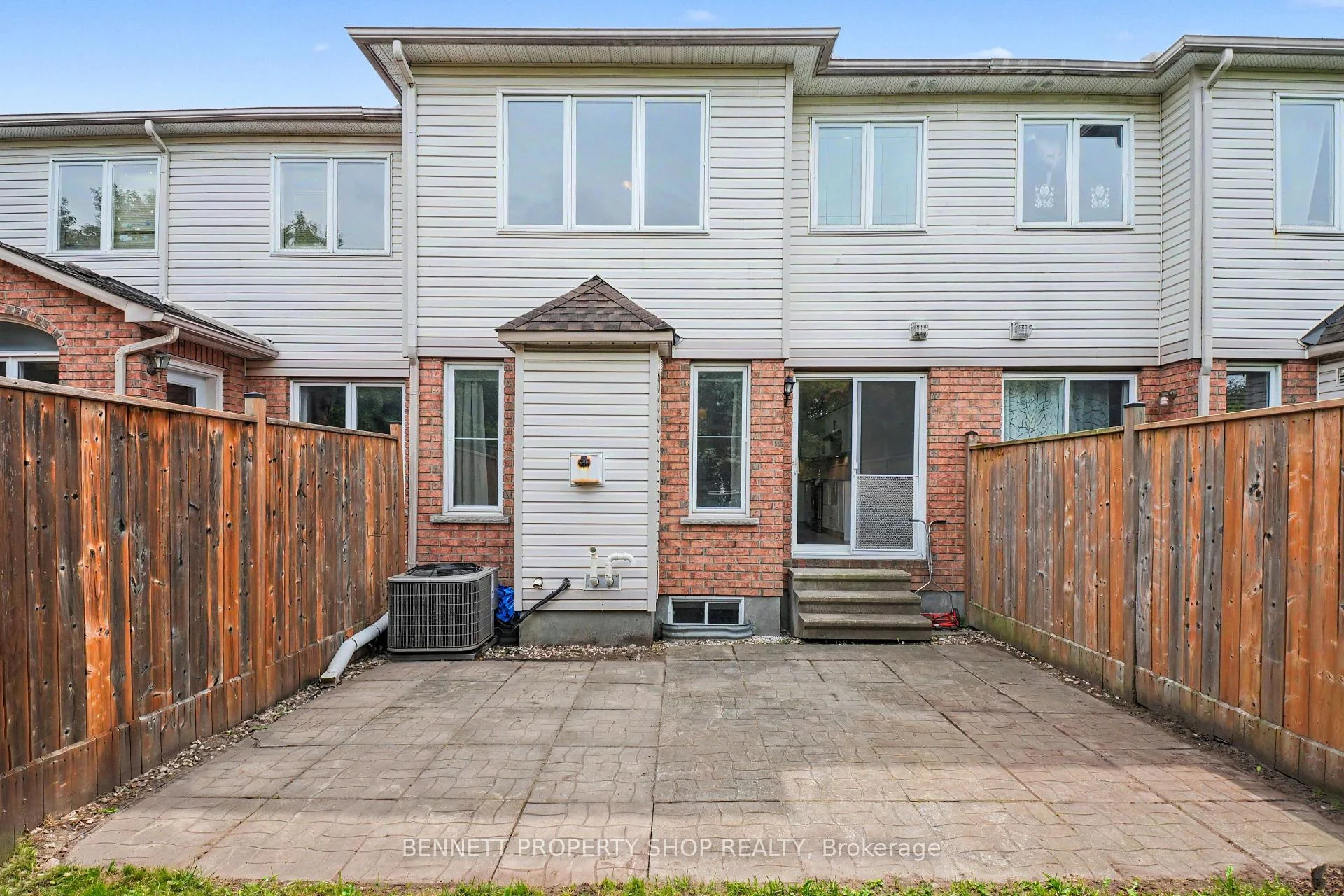 Photo 35 of 190 Forestglade Crescent, Ottawa, Hunt Club Park — HOMEH