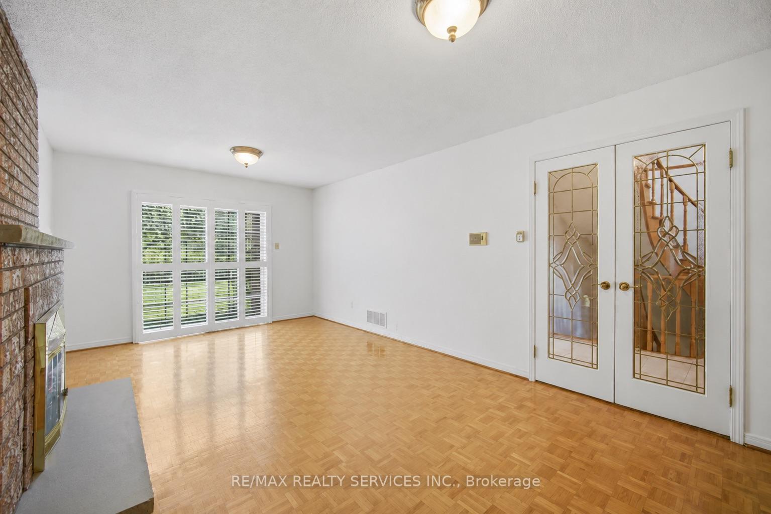 Photo 17 of 49 Turtlecreek Boulevard, Brampton, Fletcher's Creek South — HOMEH