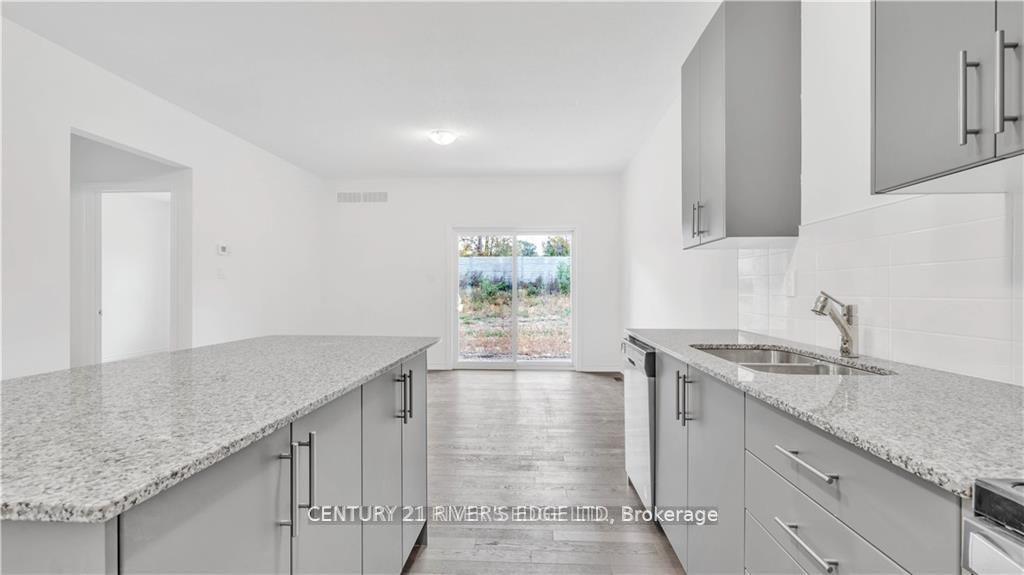 Photo 5 of 218 Adley Drive, Brockville, Brockville — HOMEH