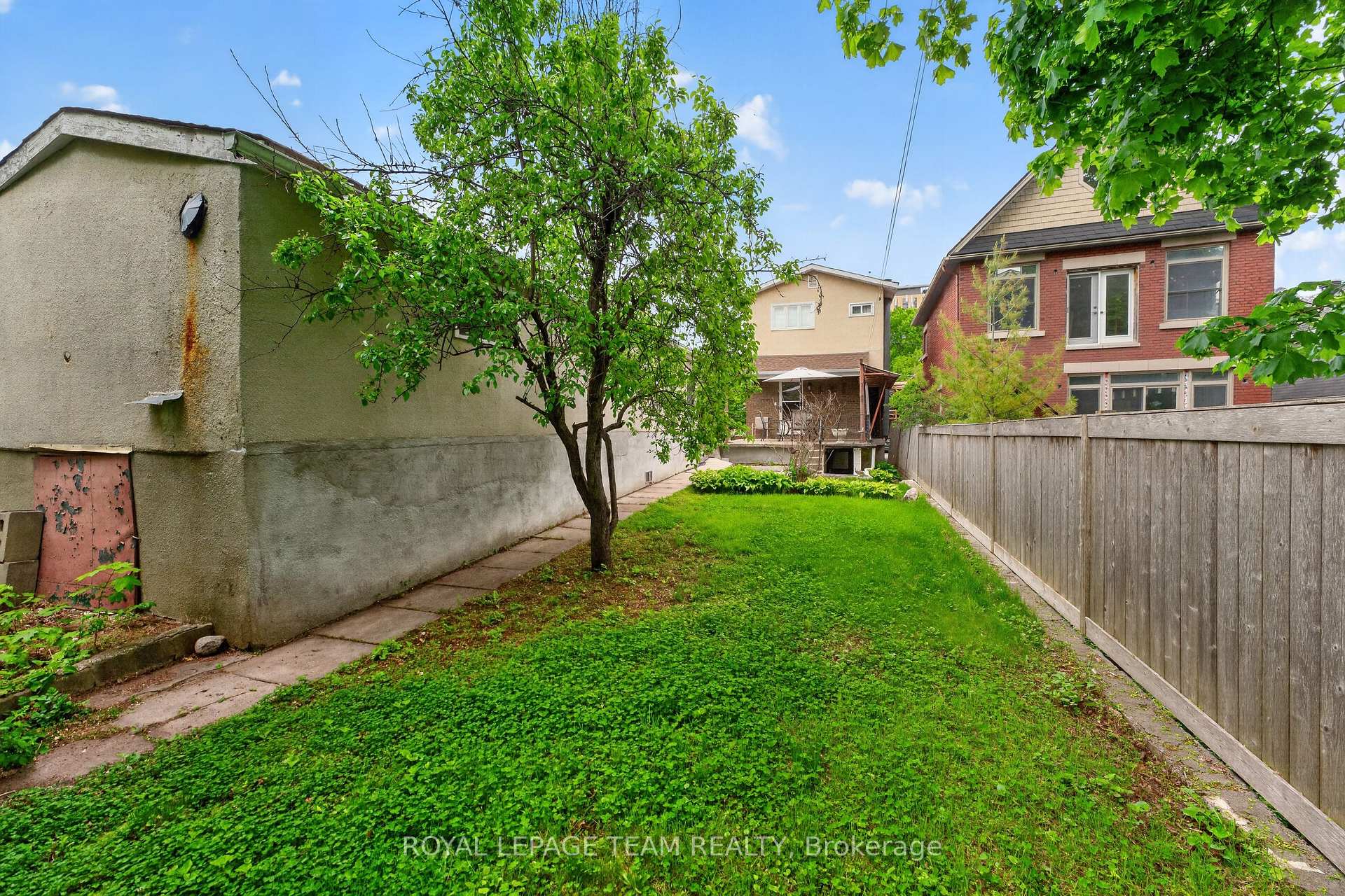 Photo 34 of 274 Breezehill Avenue S, Ottawa, West Centre Town — HOMEH