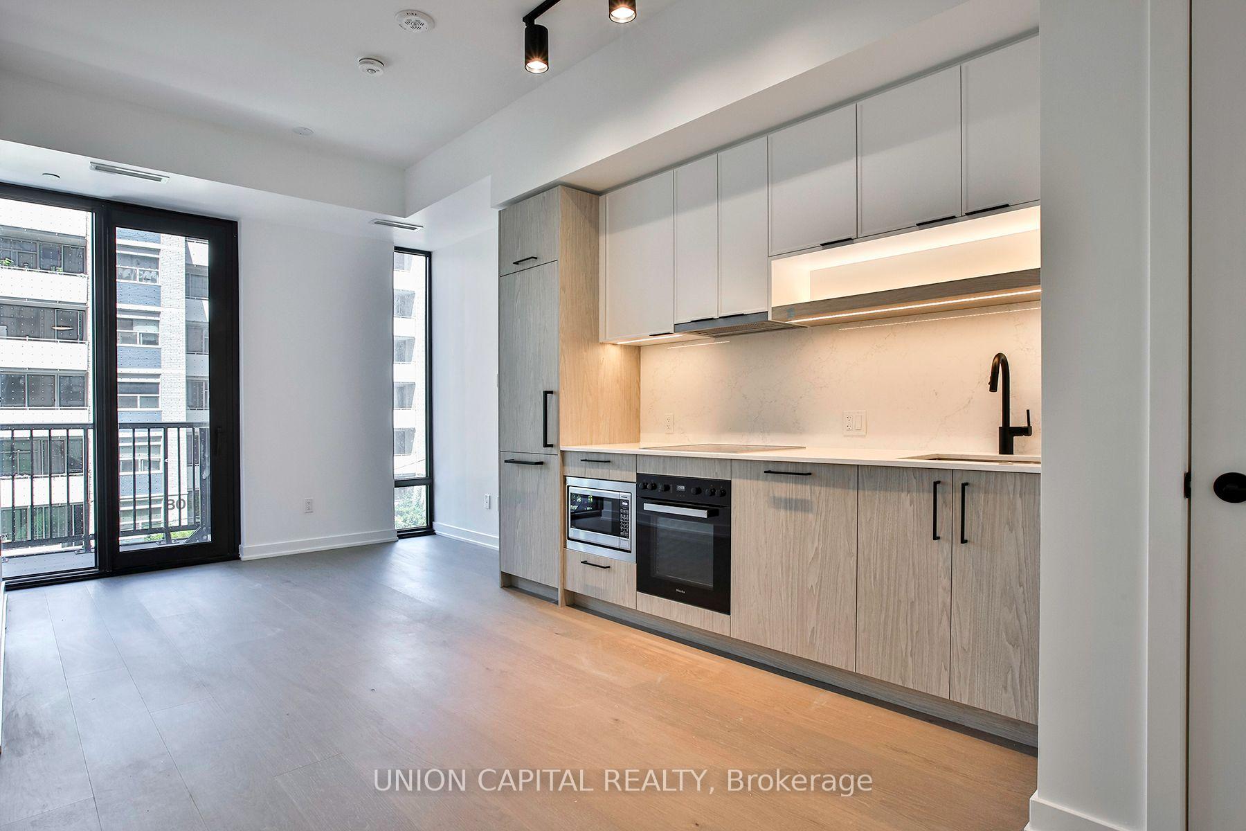 Photo 4 of Unit 308, 91 Montclair Avenue, Toronto, Forest Hill South — HOMEH