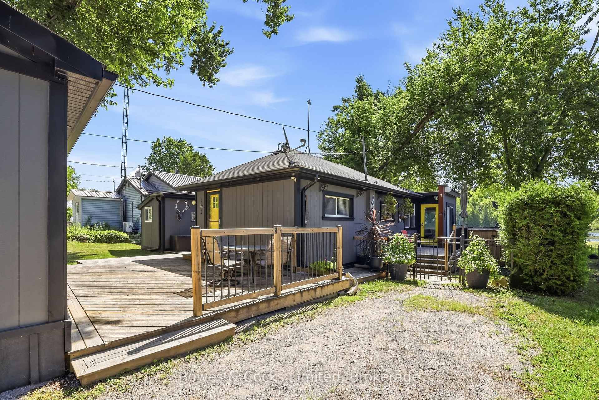Photo 3 of 2817 River Avenue, Selwyn — HOMEH
