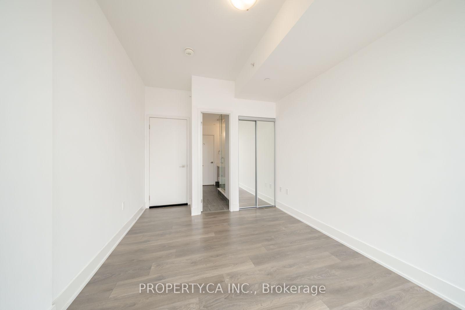 Photo 3 of Unit 1508, 2908 Highway 7, Vaughan, Concord — HOMEH
