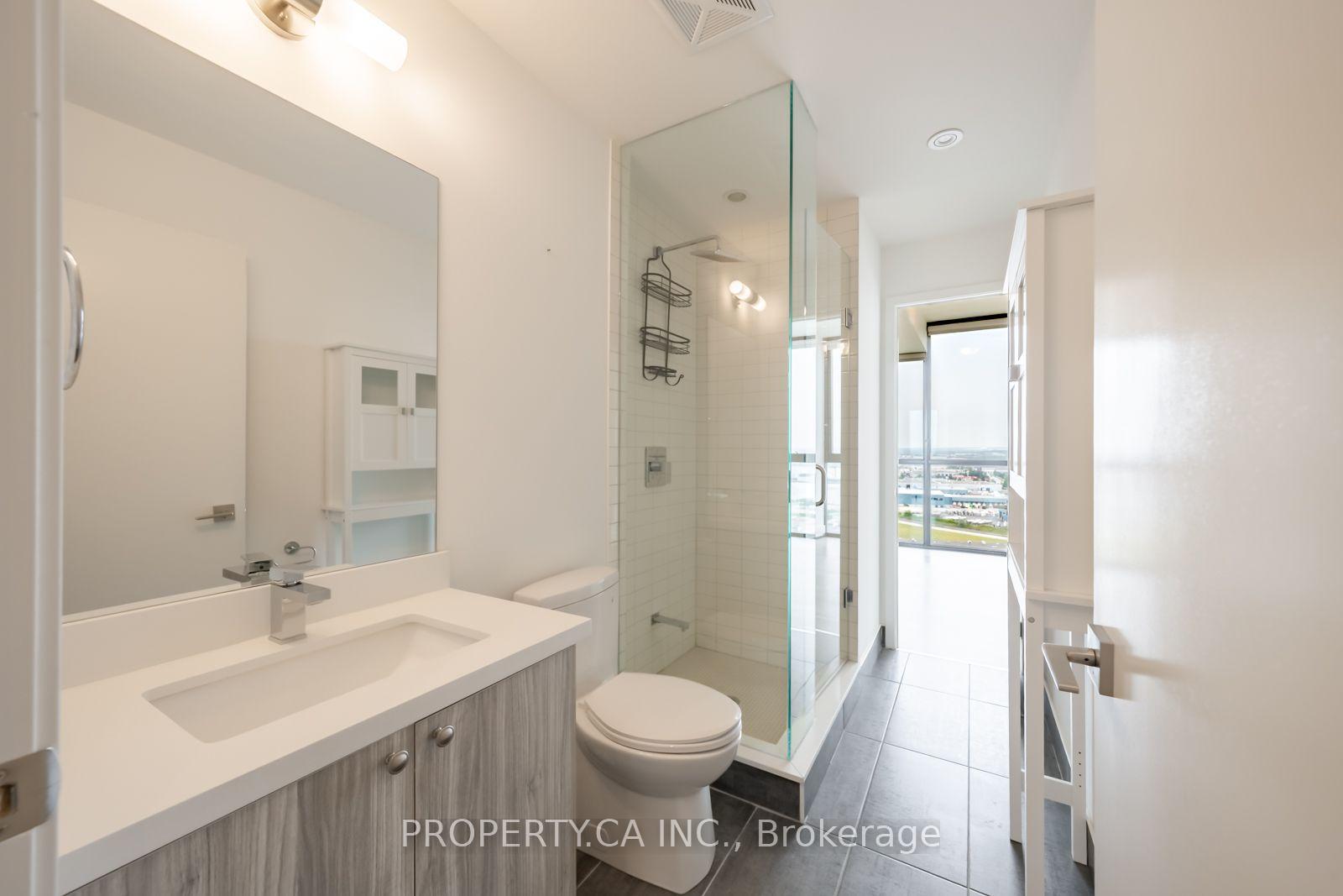 Photo 10 of Unit 1508, 2908 Highway 7, Vaughan, Concord — HOMEH