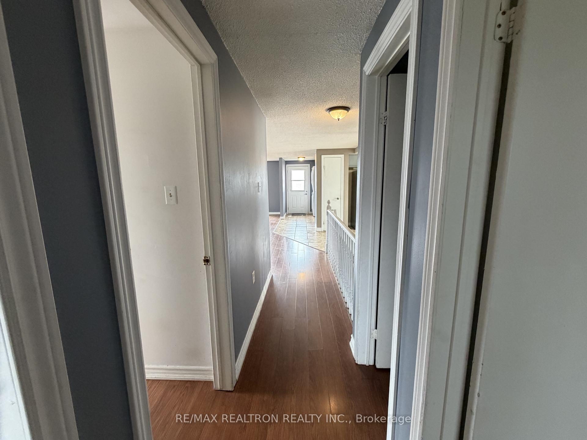Photo 14 of 420 Grove Street E, Barrie, Grove East — HOMEH