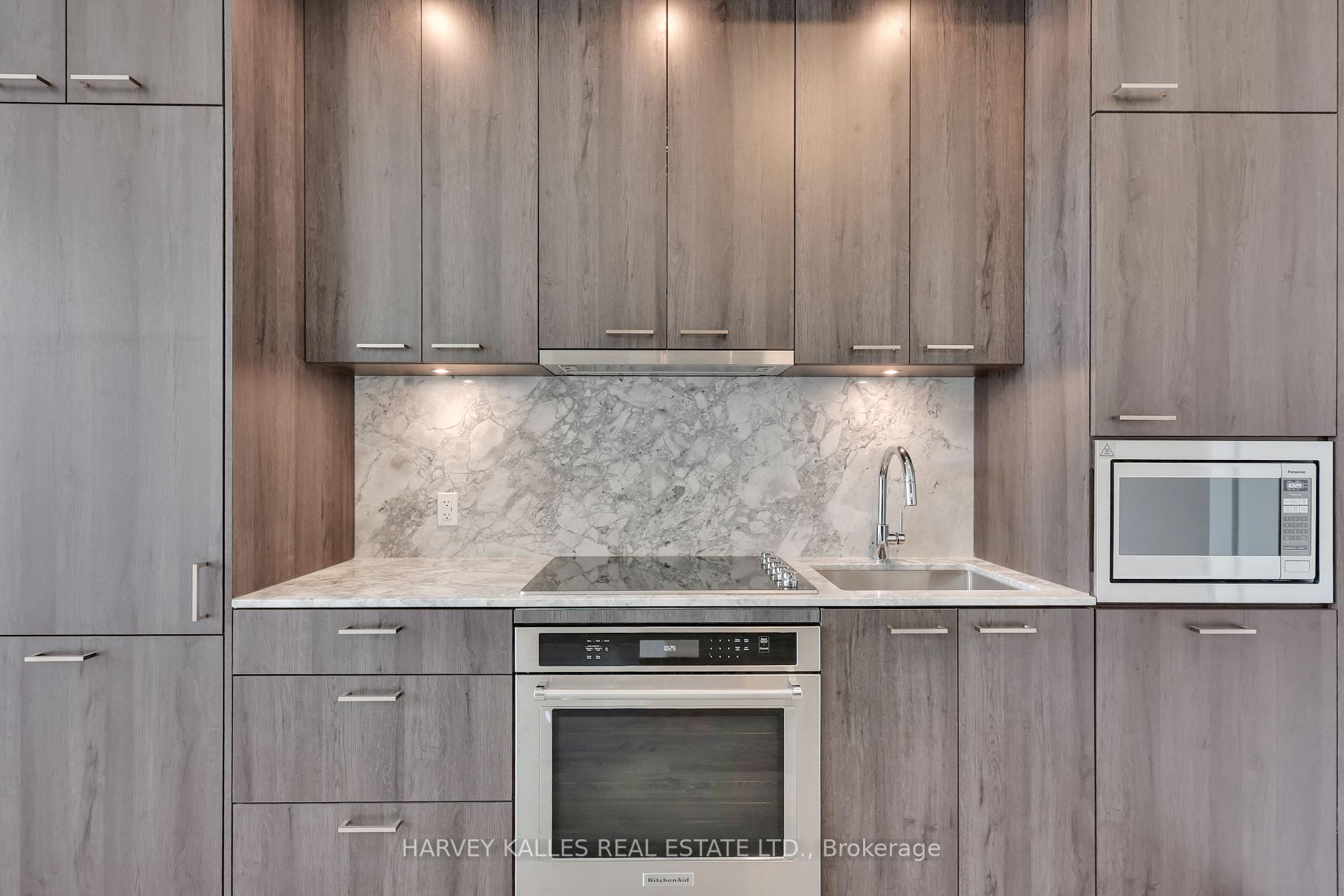 Photo 6 of Unit PH2, 858 Dupont Street, Toronto, Dovercourt-Wallace Emerson-Junction — HOMEH