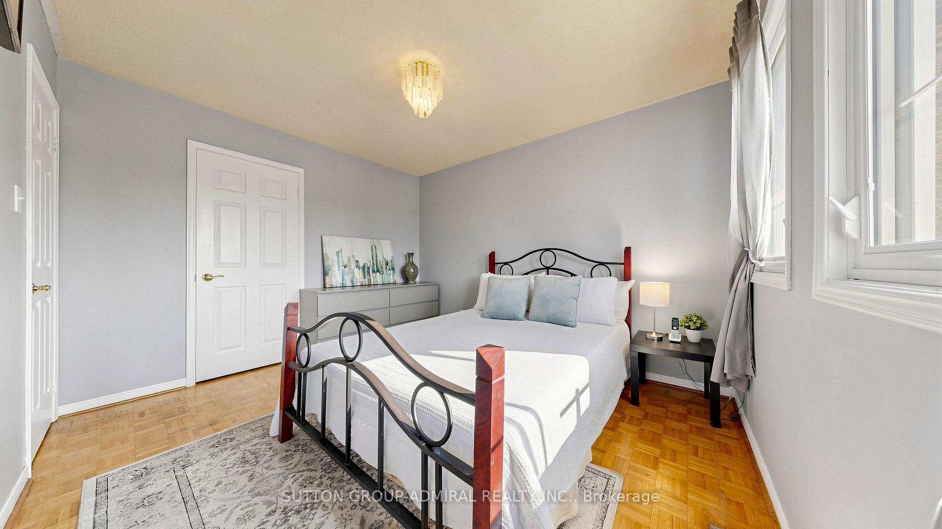 Photo 29 of 18 Richbell Street, Vaughan, Brownridge — HOMEH