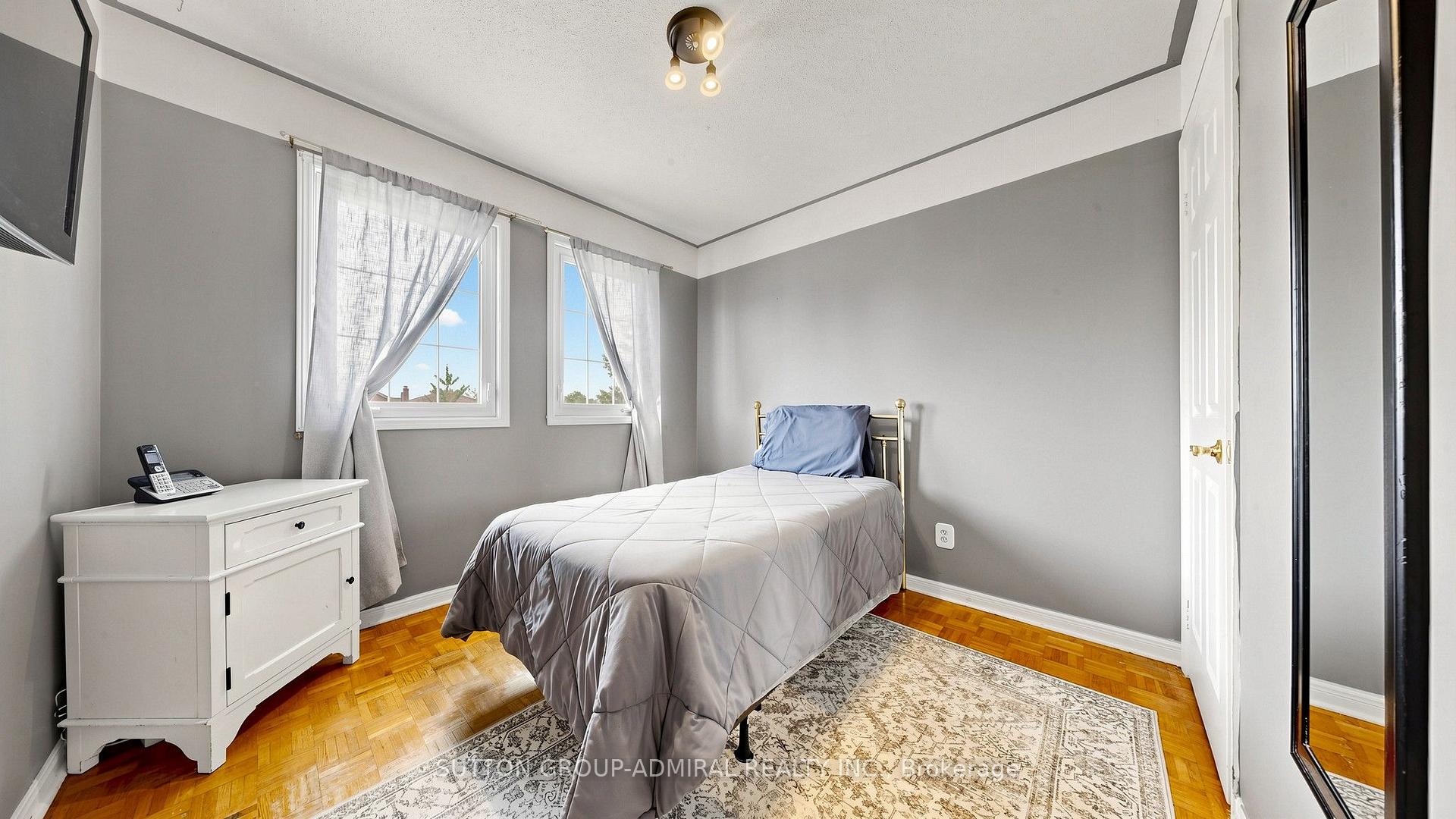 Photo 30 of 18 Richbell Street, Vaughan, Brownridge — HOMEH