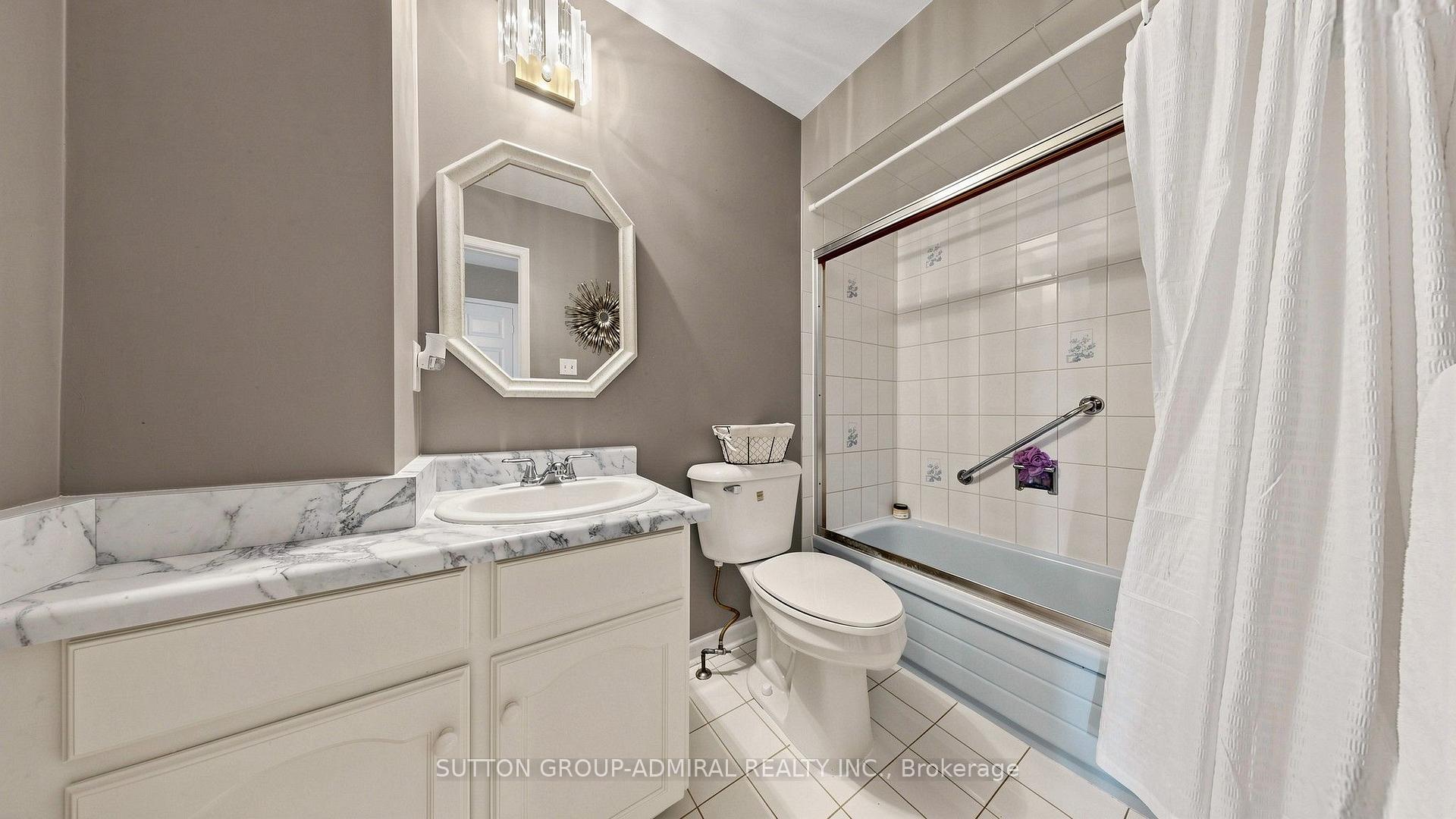 Photo 32 of 18 Richbell Street, Vaughan, Brownridge — HOMEH