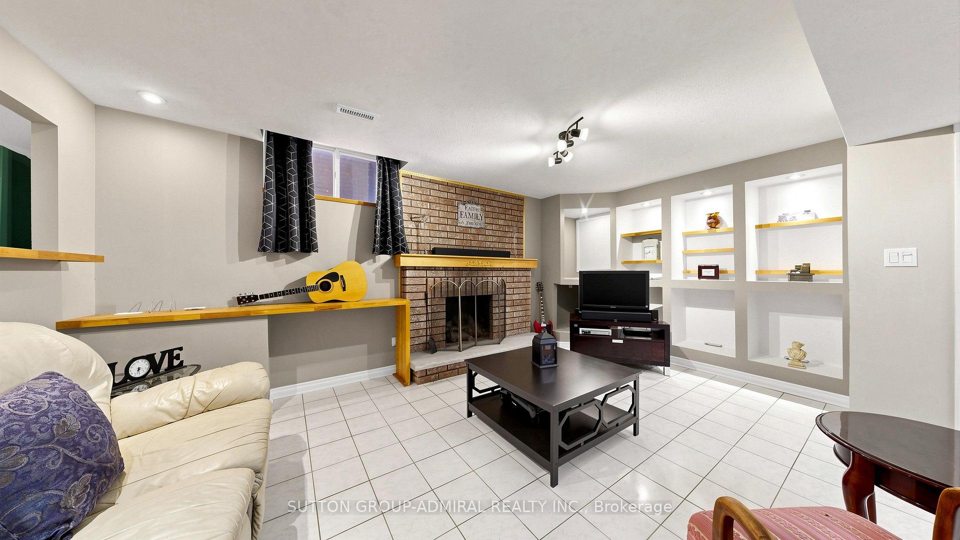 Photo 33 of 18 Richbell Street, Vaughan, Brownridge — HOMEH
