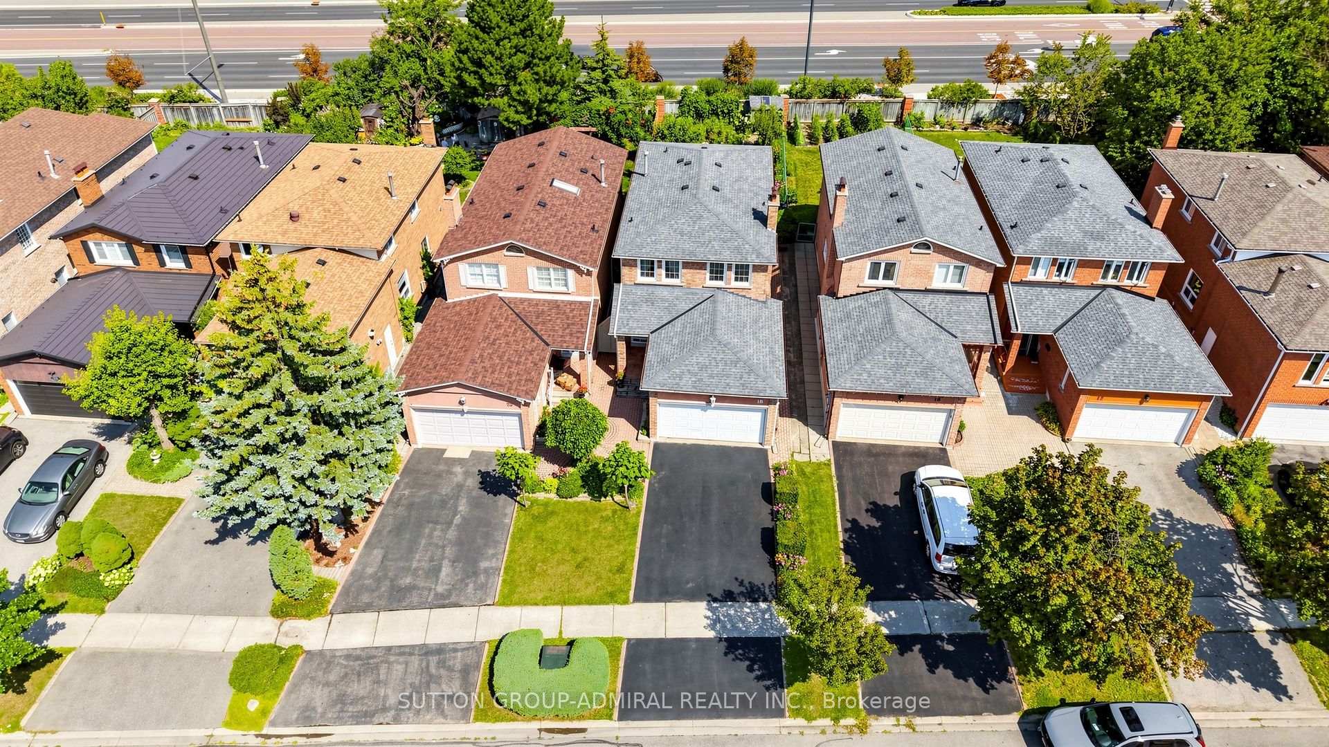 Photo 48 of 18 Richbell Street, Vaughan, Brownridge — HOMEH