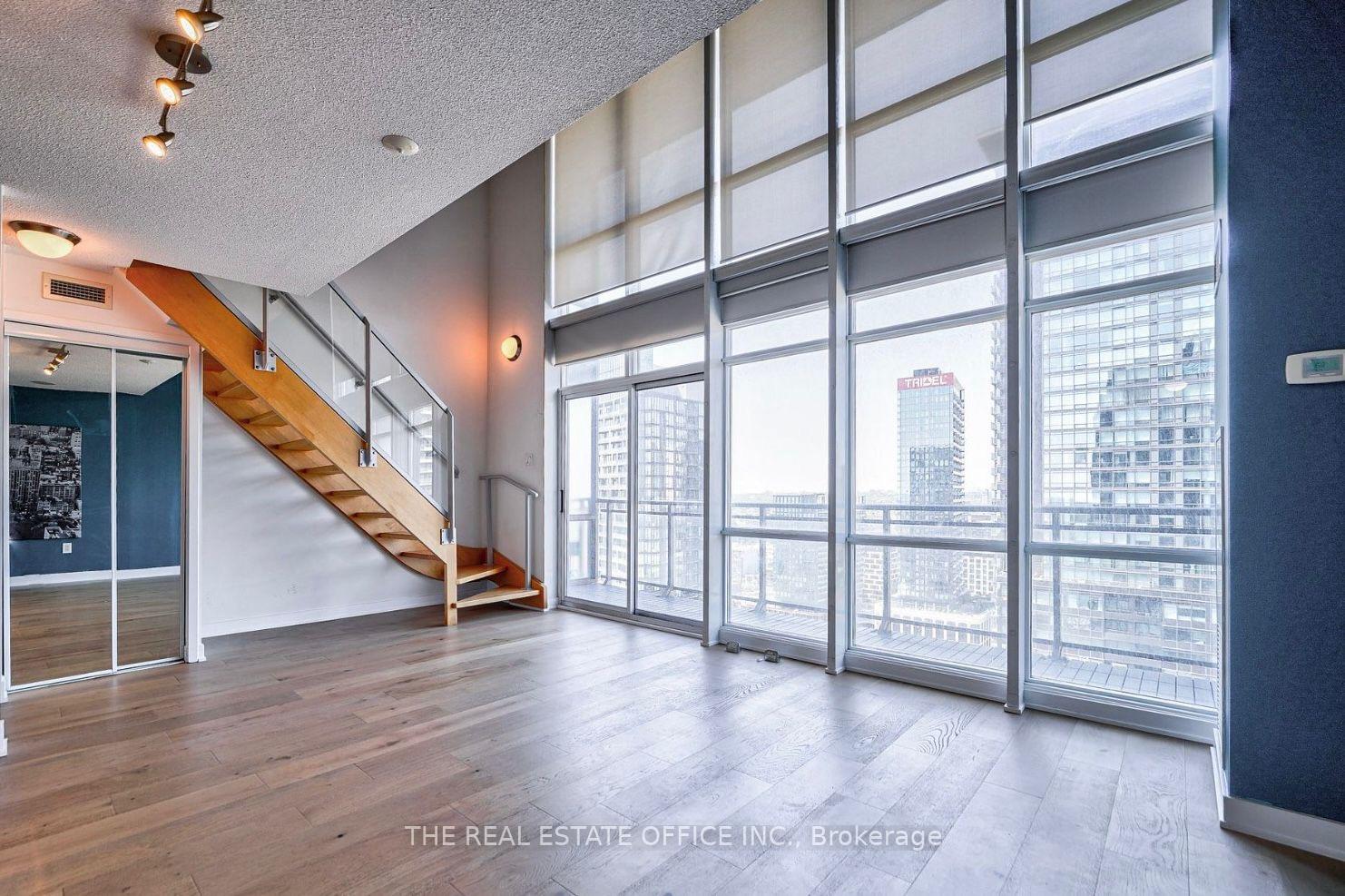 Front of Unit 3905, 15 Fort York Boulevard