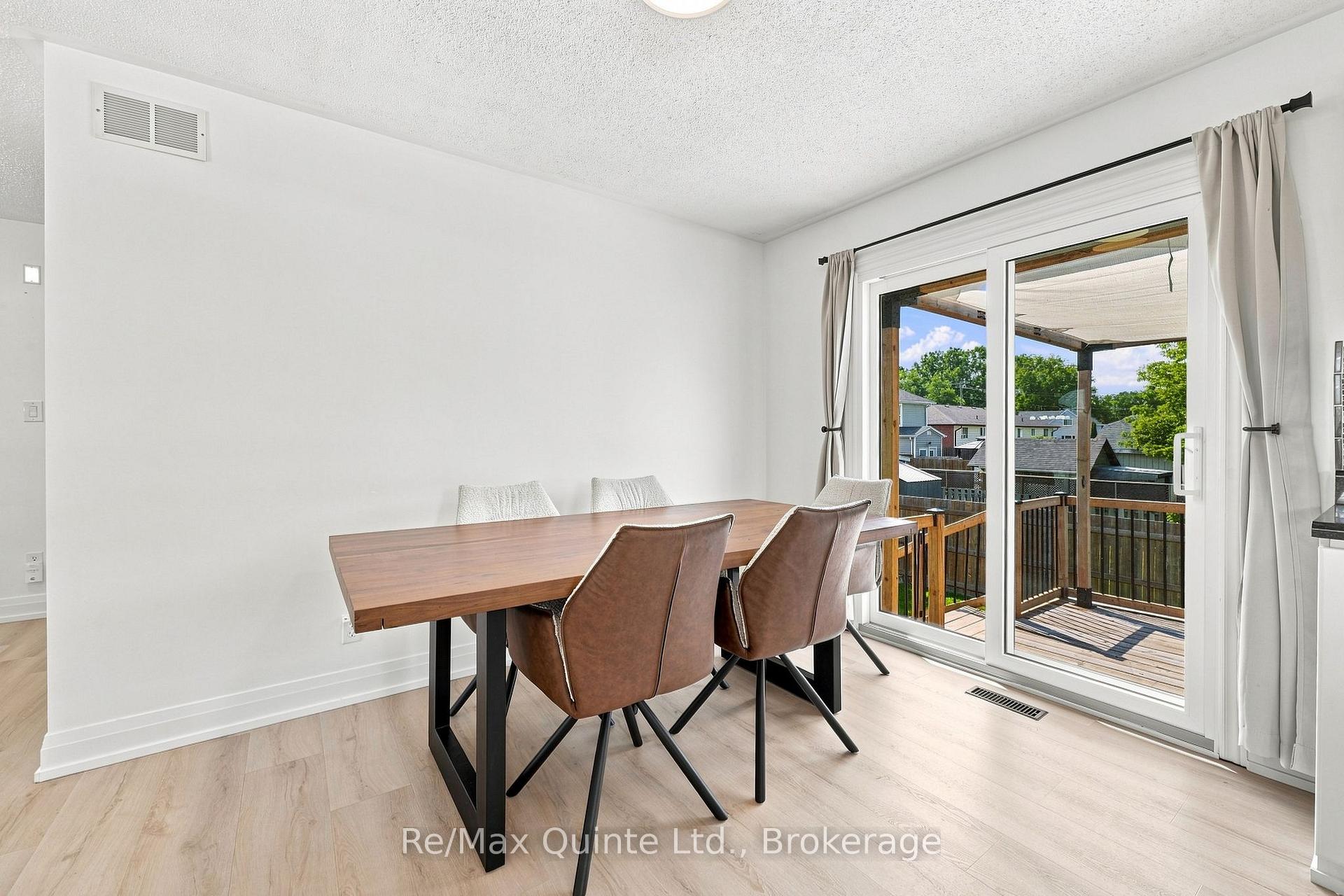 Photo 22 of 54 Bentinck Street, Quinte West, Trenton Ward — HOMEH