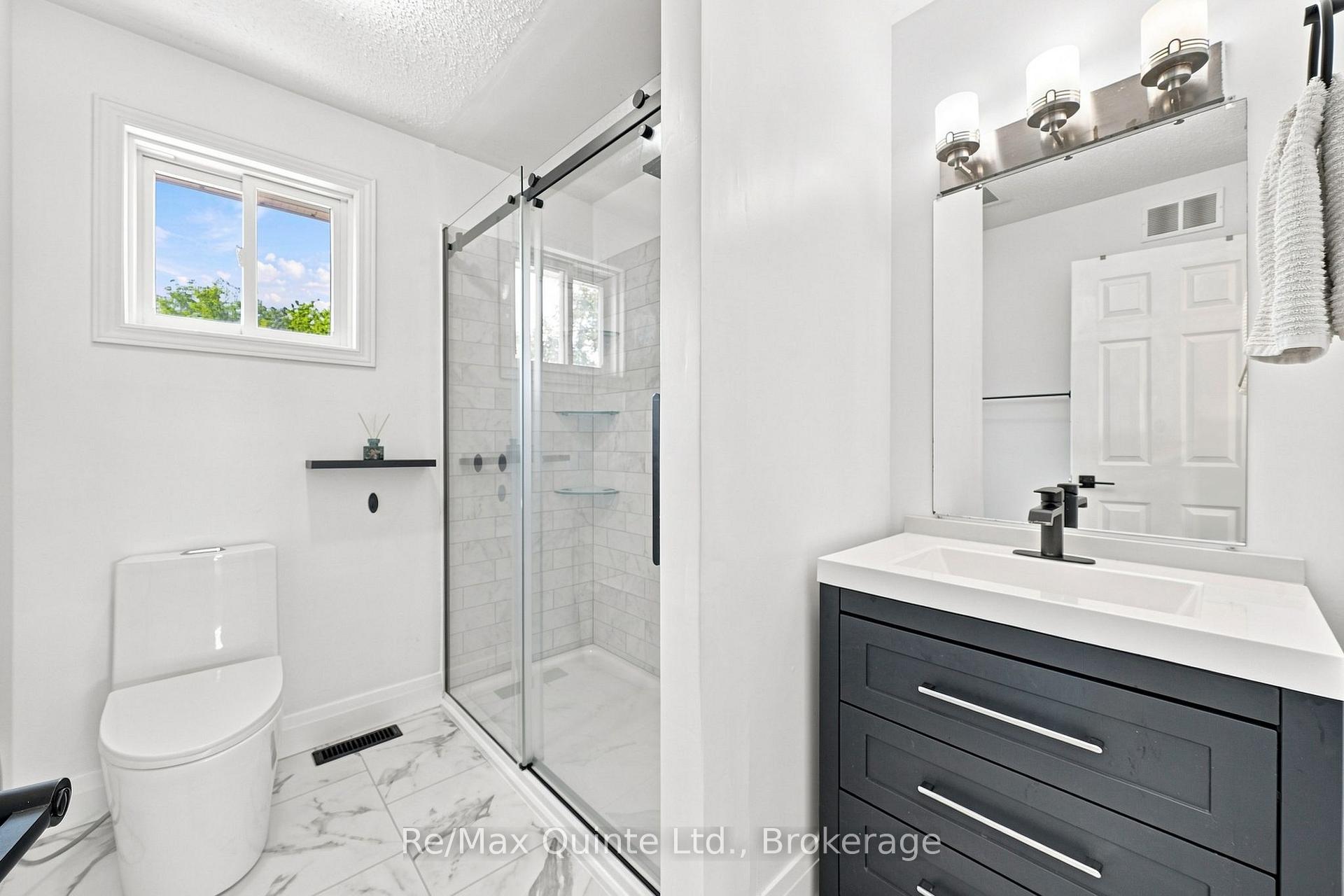 Photo 28 of 54 Bentinck Street, Quinte West, Trenton Ward — HOMEH