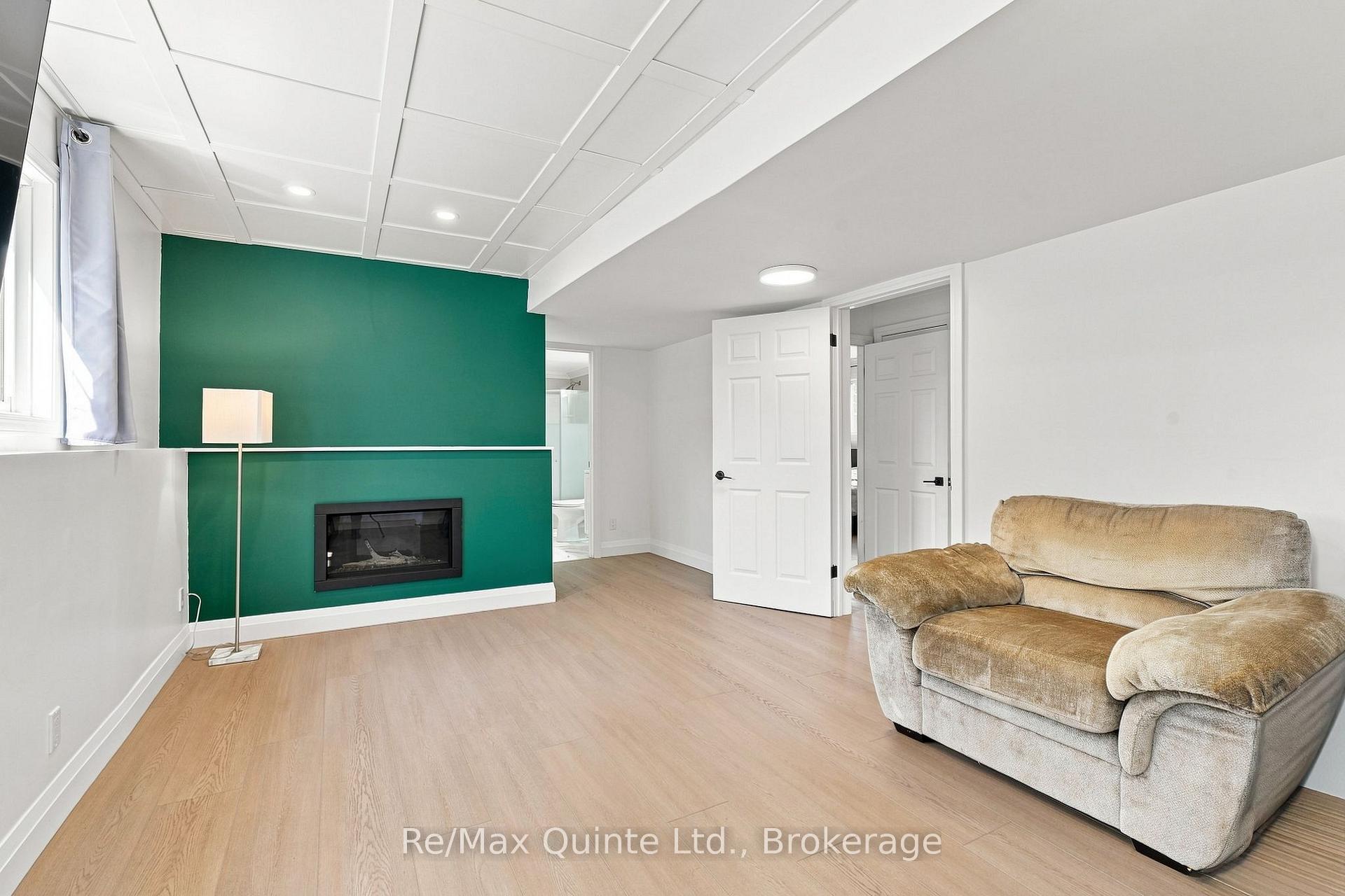 Photo 35 of 54 Bentinck Street, Quinte West, Trenton Ward — HOMEH