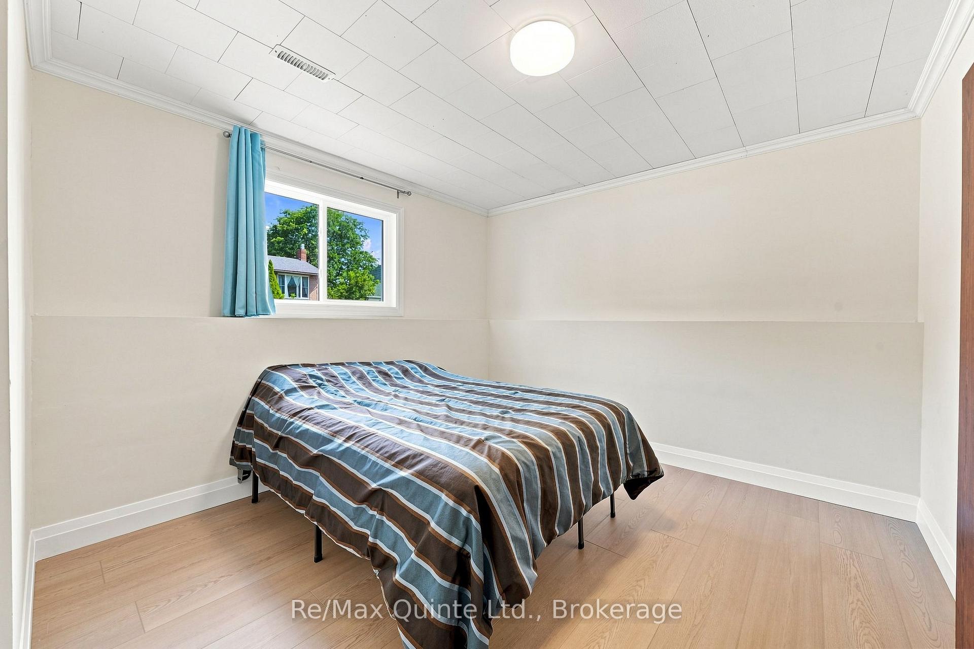 Photo 39 of 54 Bentinck Street, Quinte West, Trenton Ward — HOMEH