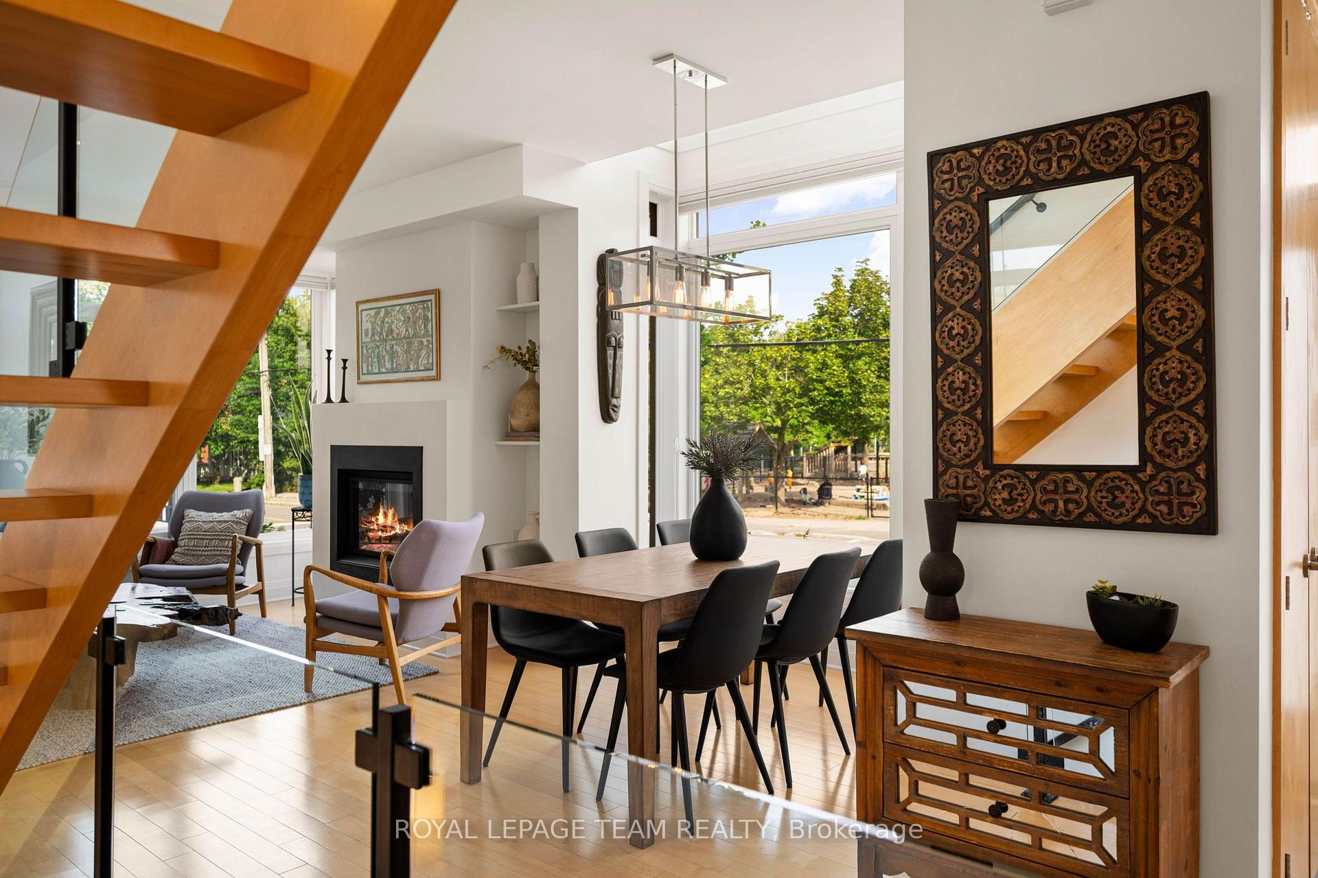 Photo 9 of 445 Edison Avenue, Ottawa, McKellar/Highland — HOMEH