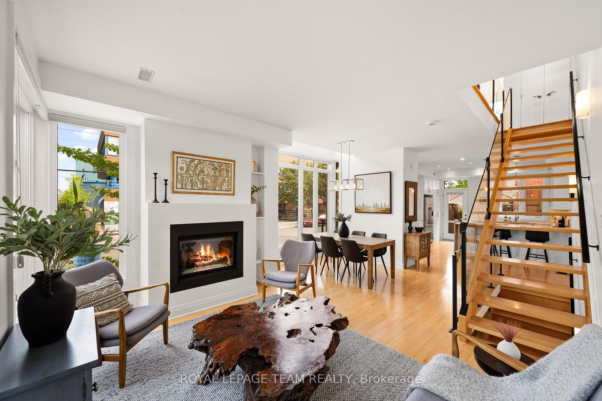 Photo 11 of 445 Edison Avenue, Ottawa, McKellar/Highland — HOMEH