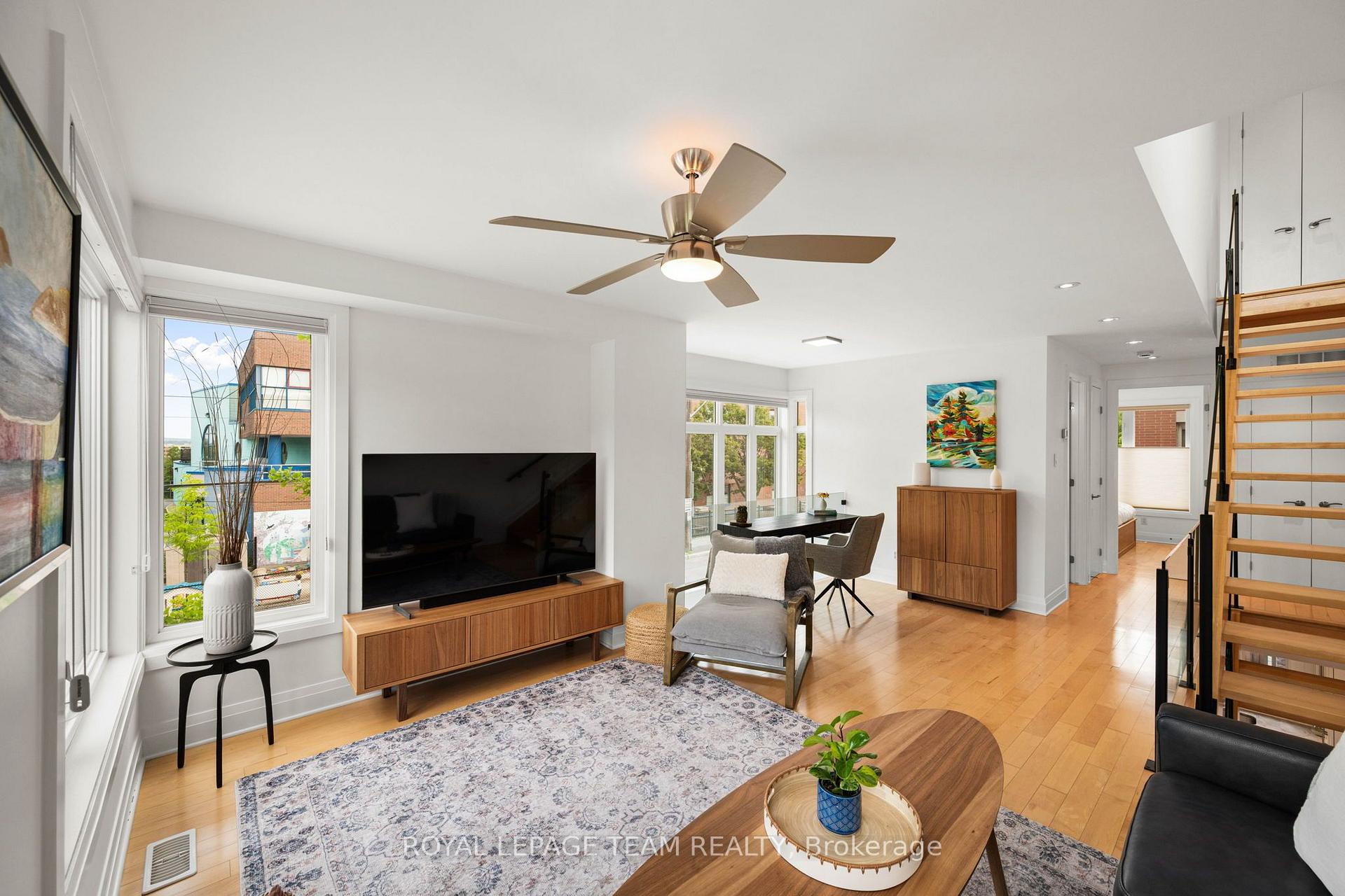 Photo 16 of 445 Edison Avenue, Ottawa, McKellar/Highland — HOMEH