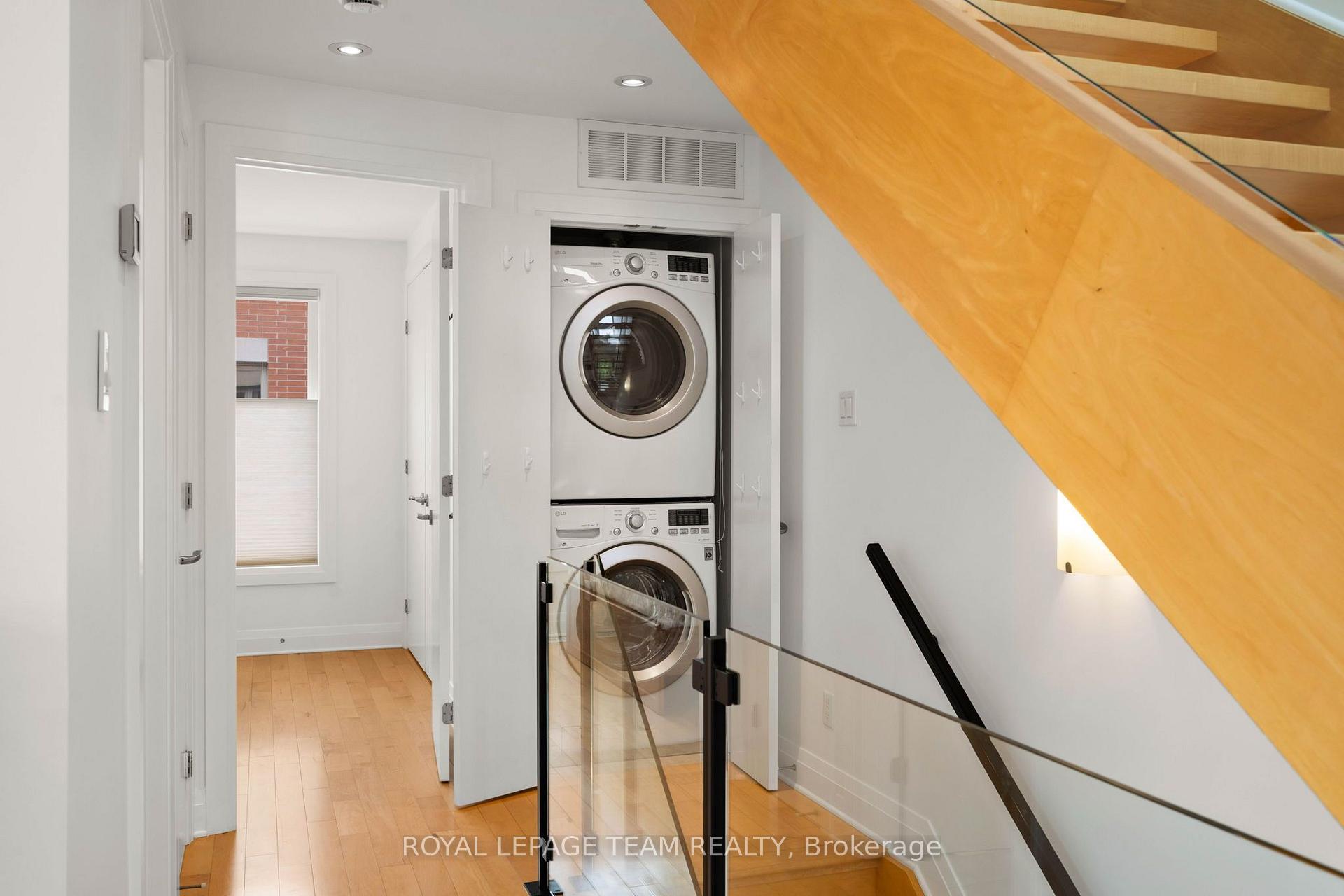 Photo 20 of 445 Edison Avenue, Ottawa, McKellar/Highland — HOMEH