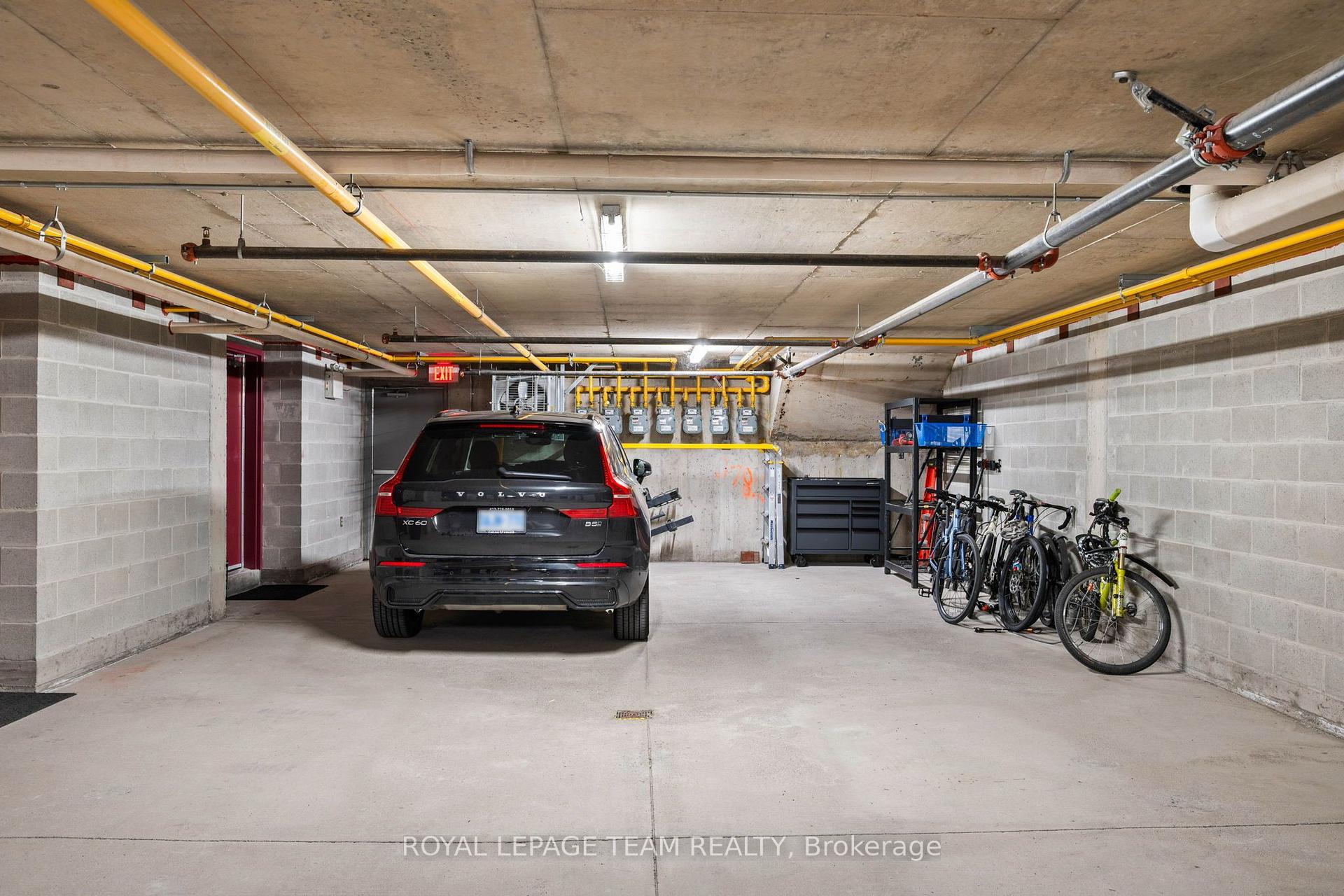Photo 30 of 445 Edison Avenue, Ottawa, McKellar/Highland — HOMEH