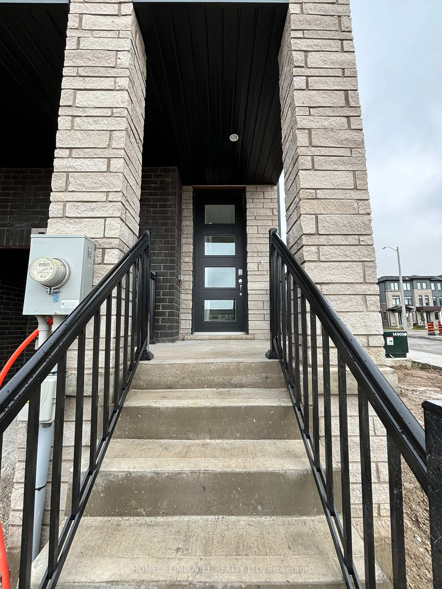 Photo 9 of Unit 7, 155 Equestrian Way, Cambridge, Preston Heights — HOMEH