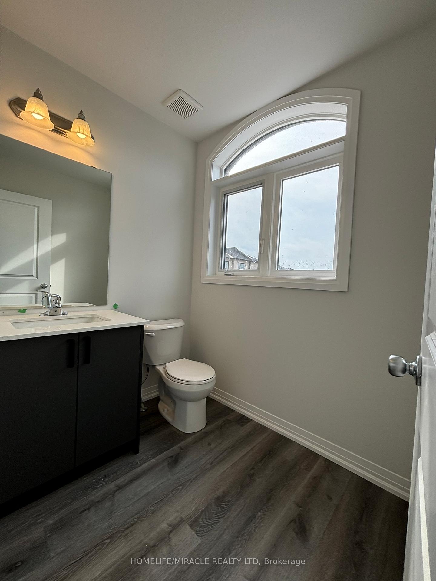 Photo 23 of Unit 7, 155 Equestrian Way, Cambridge, Preston Heights — HOMEH