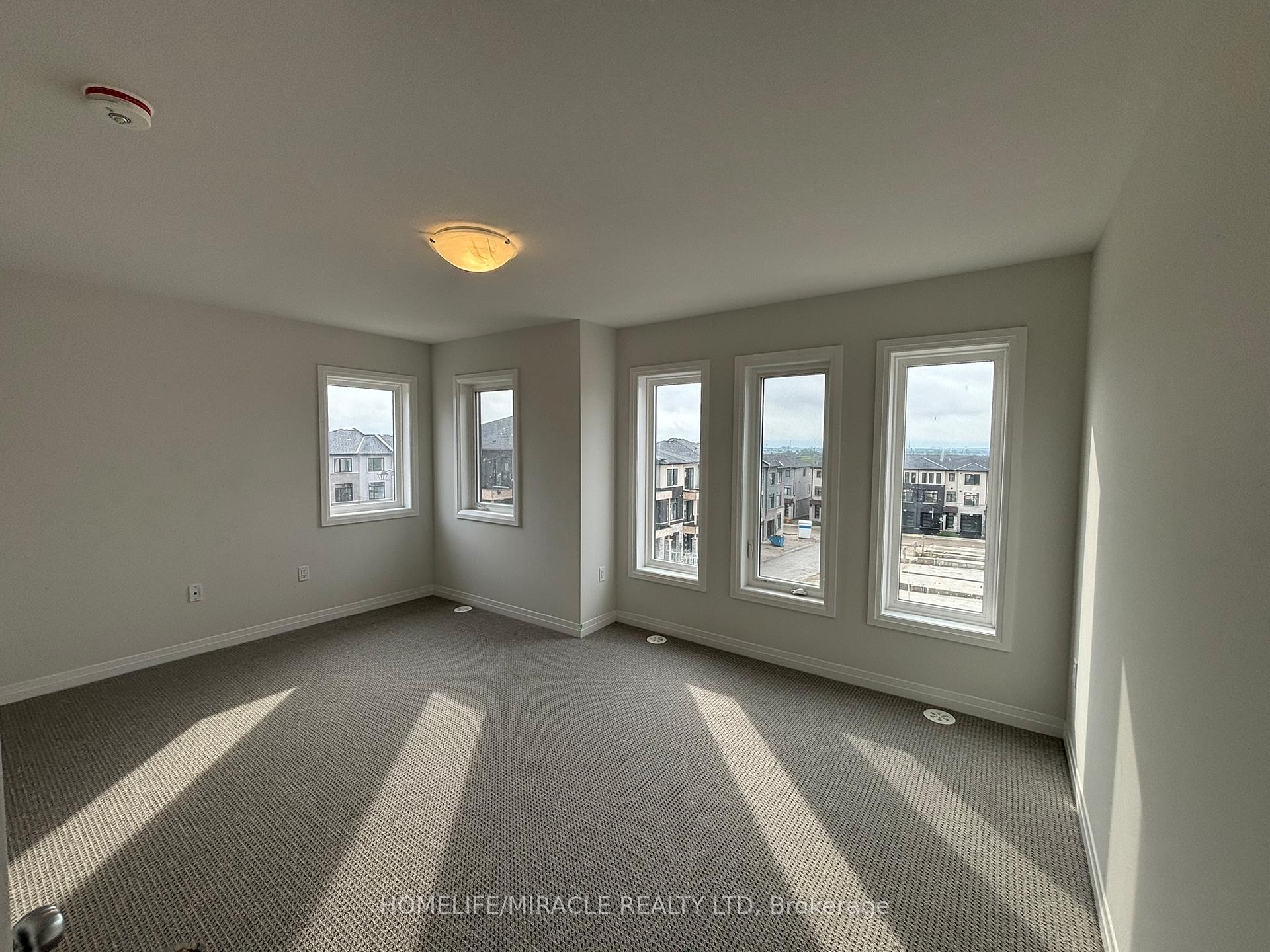 Photo 27 of Unit 7, 155 Equestrian Way, Cambridge, Preston Heights — HOMEH