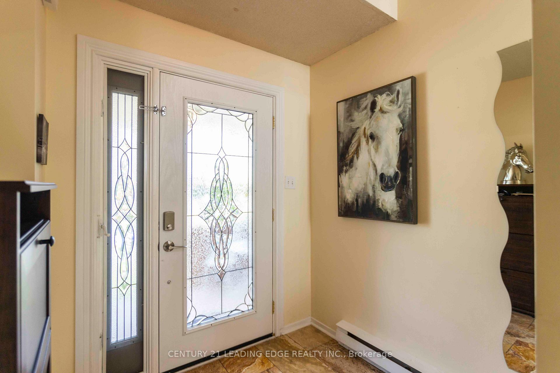 Photo 7 of 2259 Munn's Avenue, Oakville, River Oaks — HOMEH